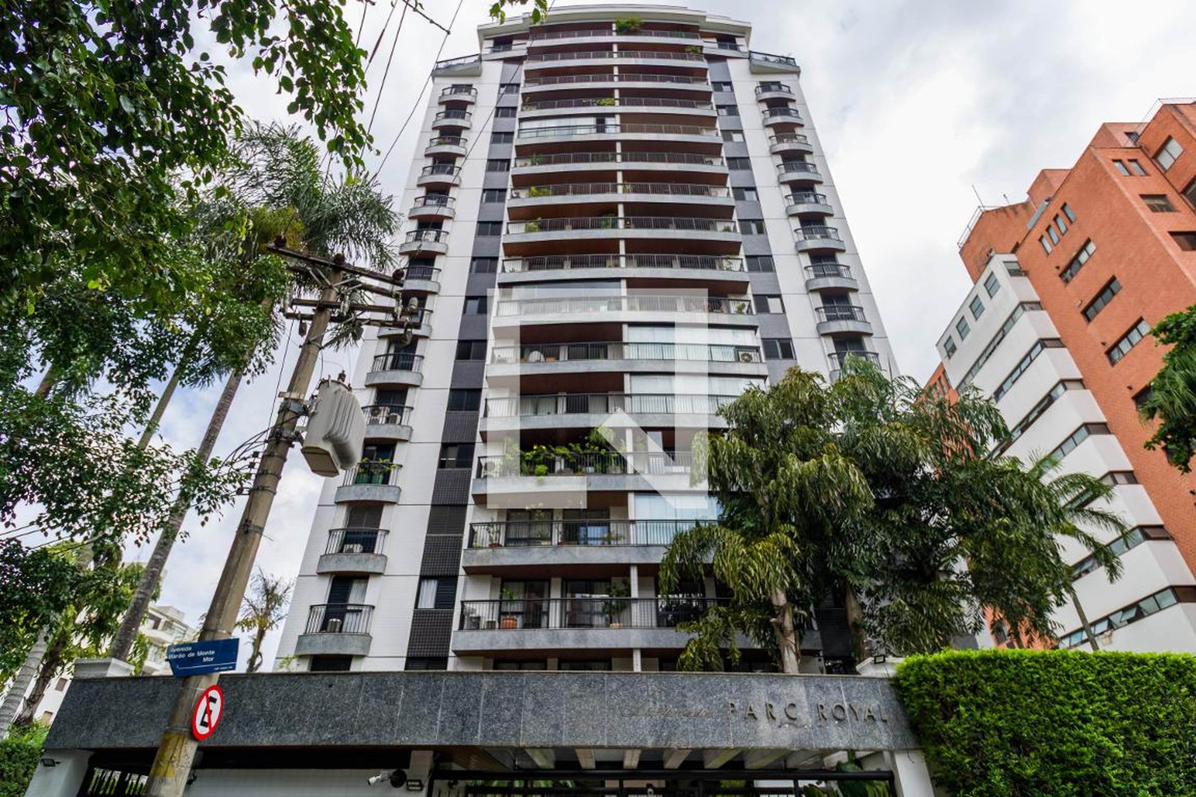 Fachada Condomínio Parc Royal