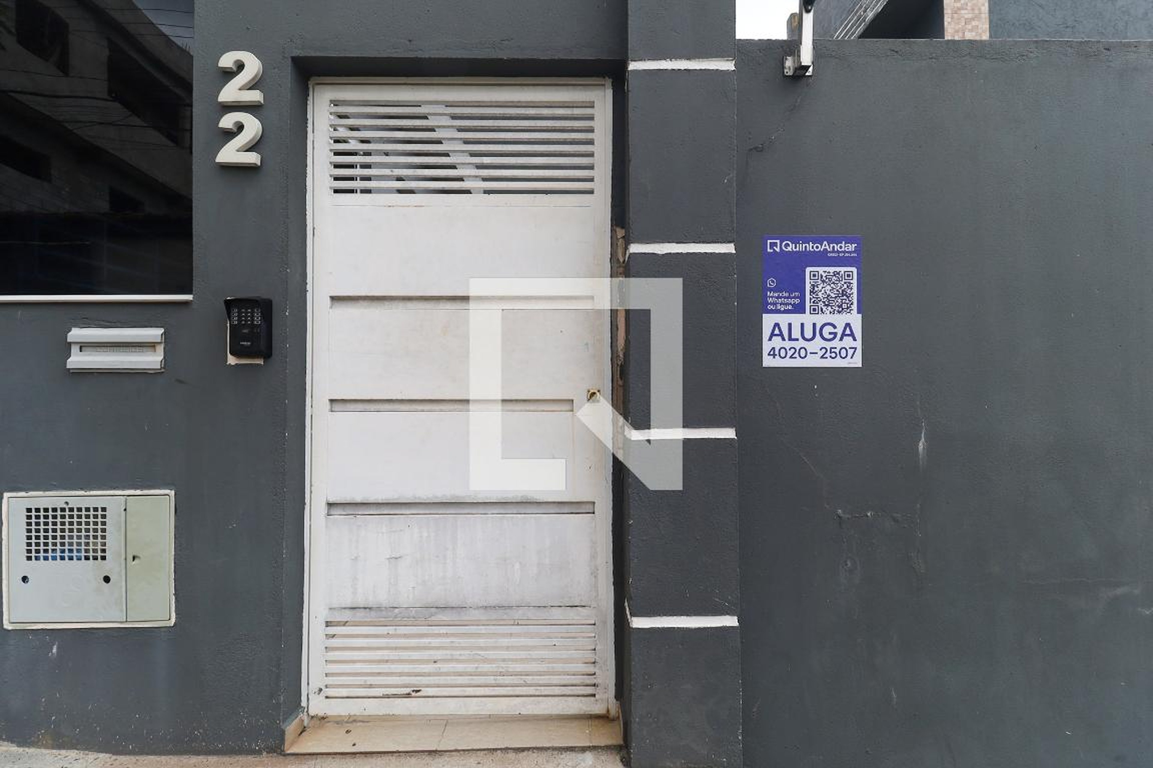 Fachada Condomínio em Rua João Miranda de Moura, 22