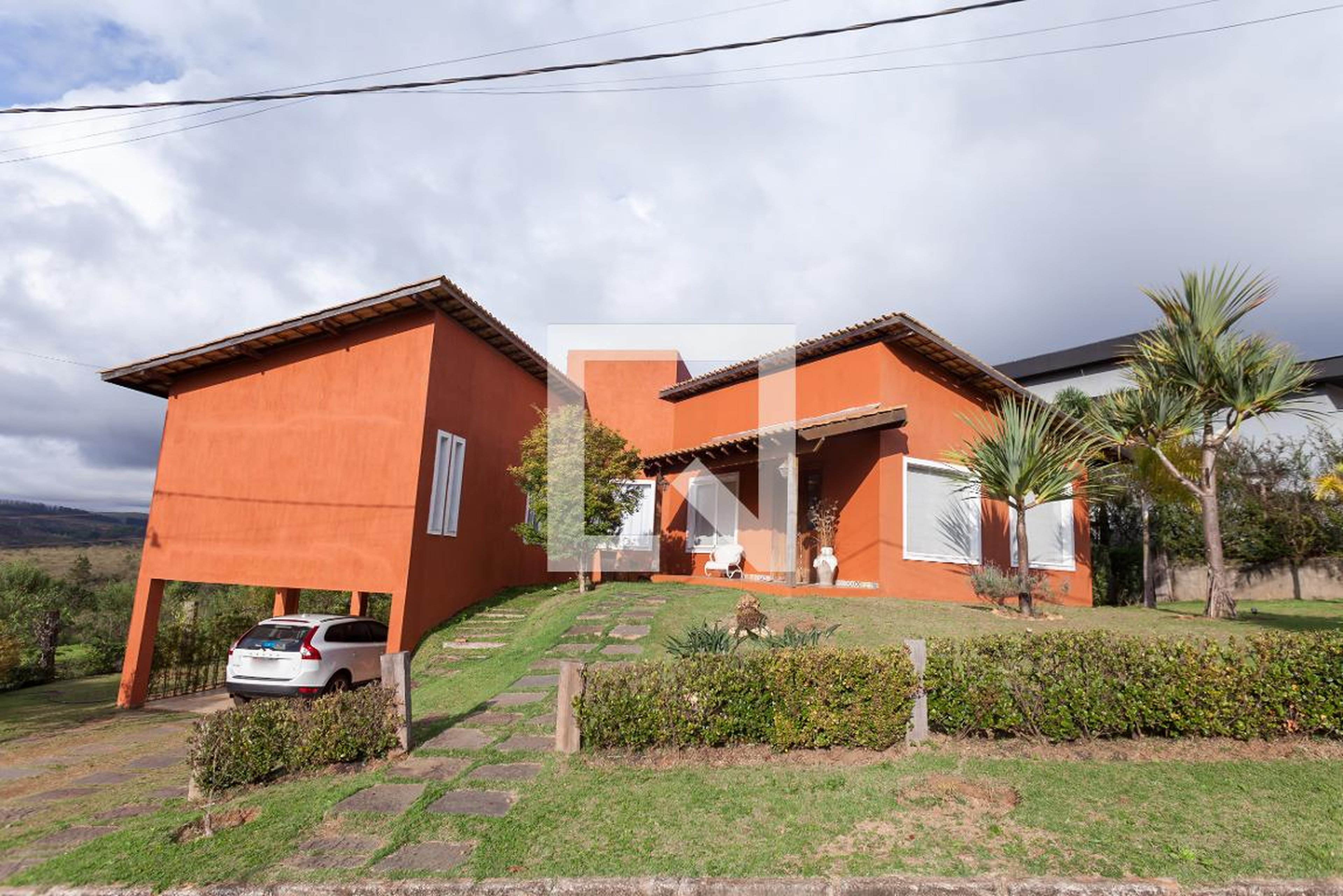 Fachada Condomínio em Caminho Serra dos Cristais, 535