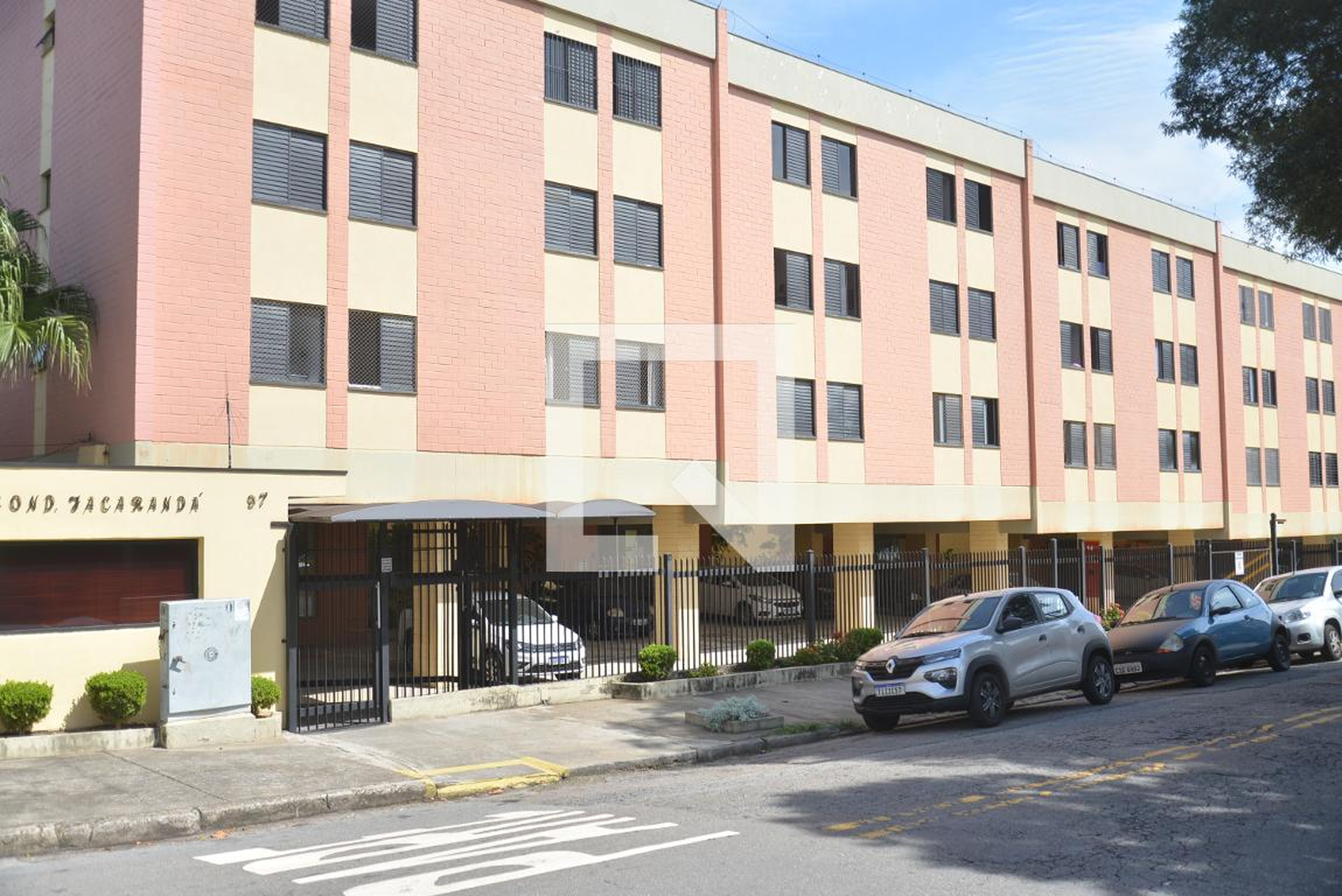 Fachada do Prédio Condomínio Jacarandá