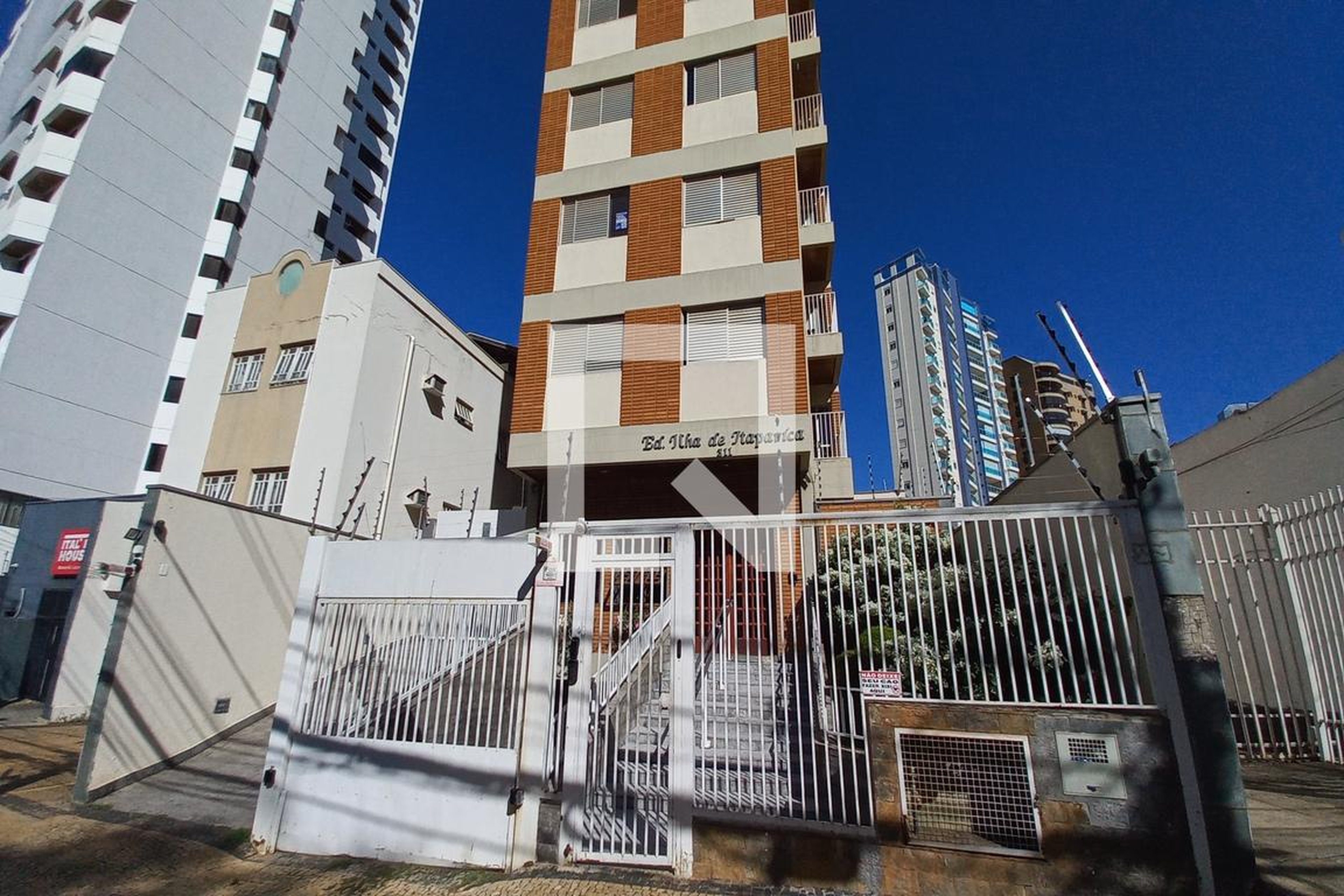 Fachada do Prédio Condomínio Ilha de Itaparica