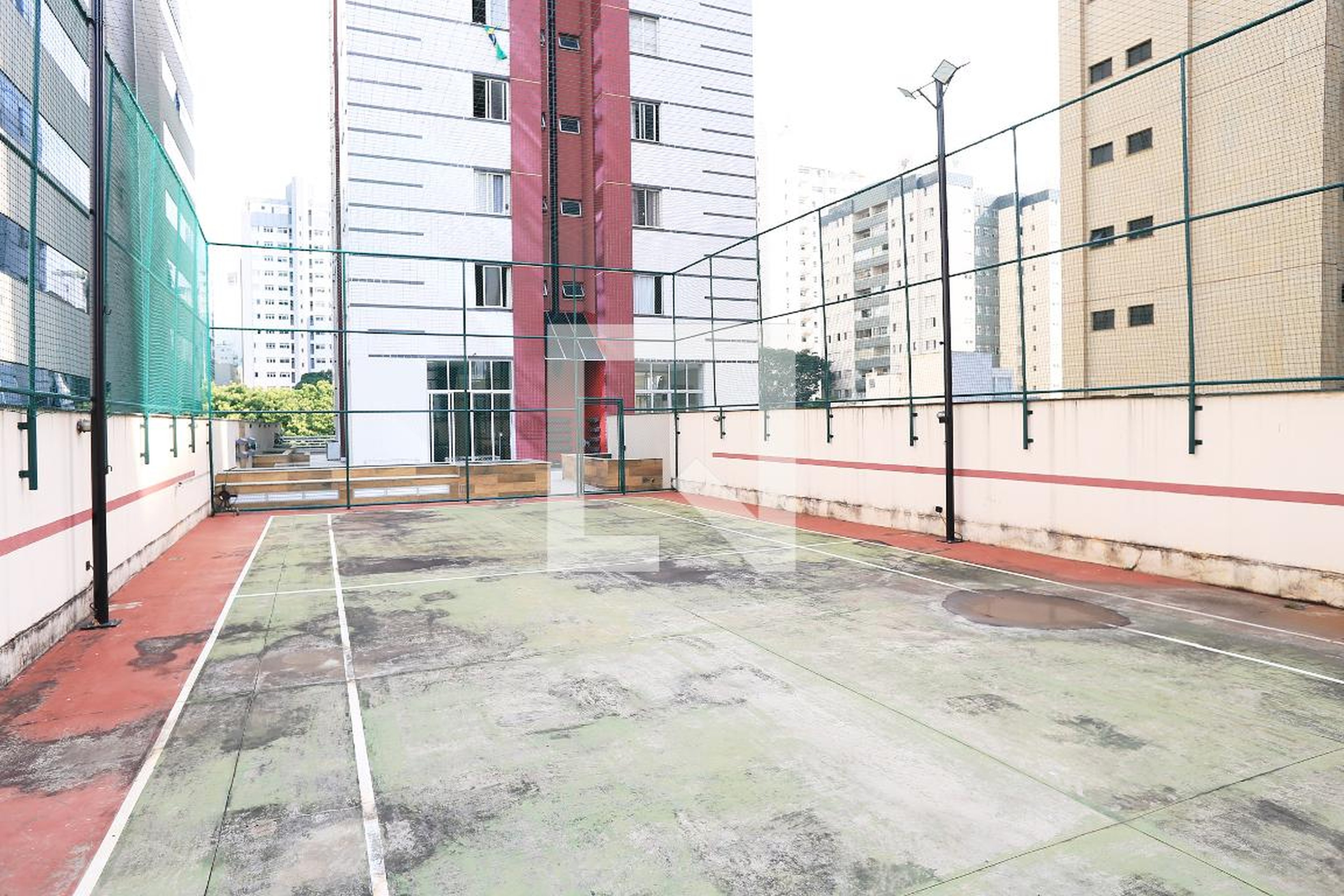 Quadra - Solon Bueno