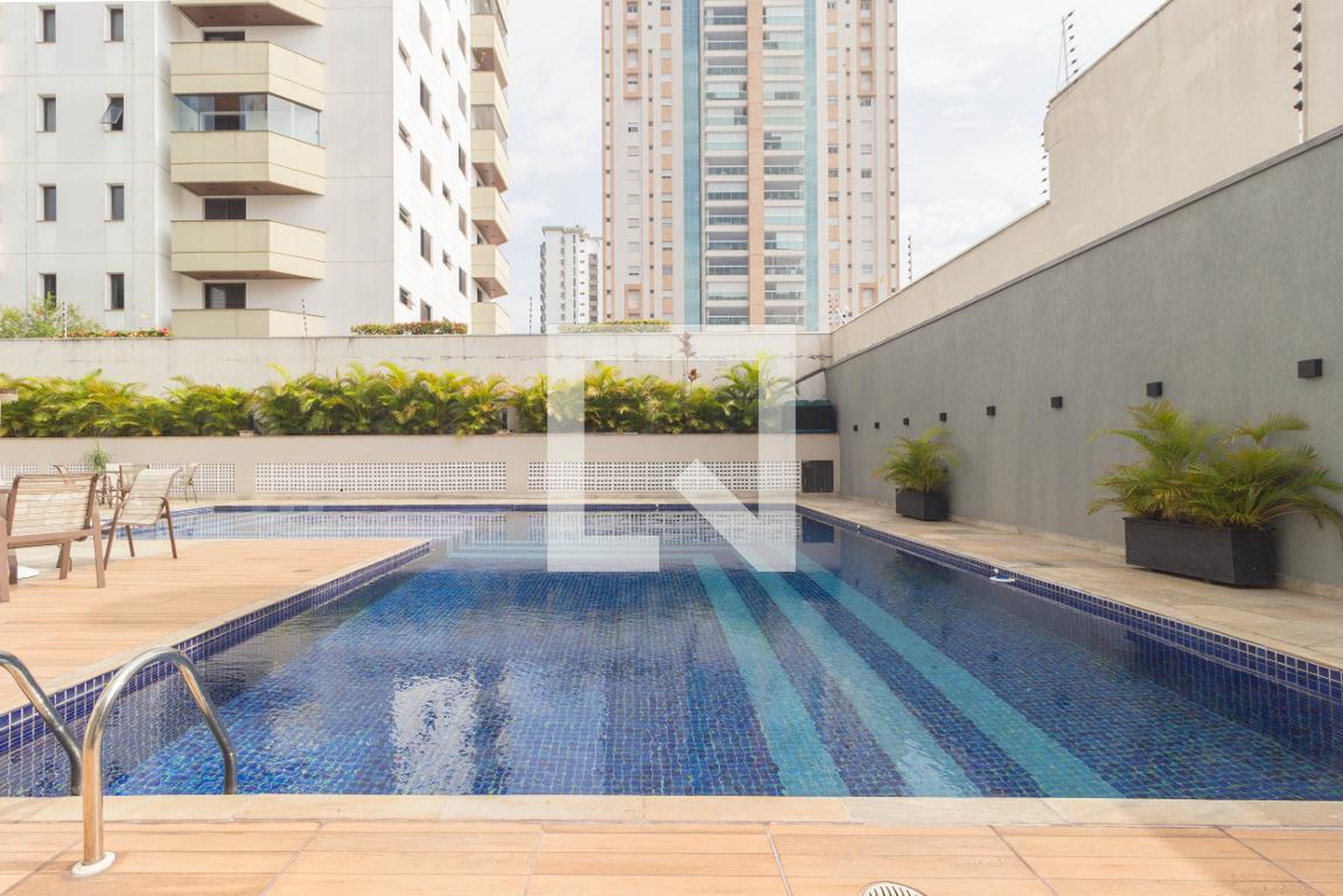 Piscina - Edifício Itamaracá