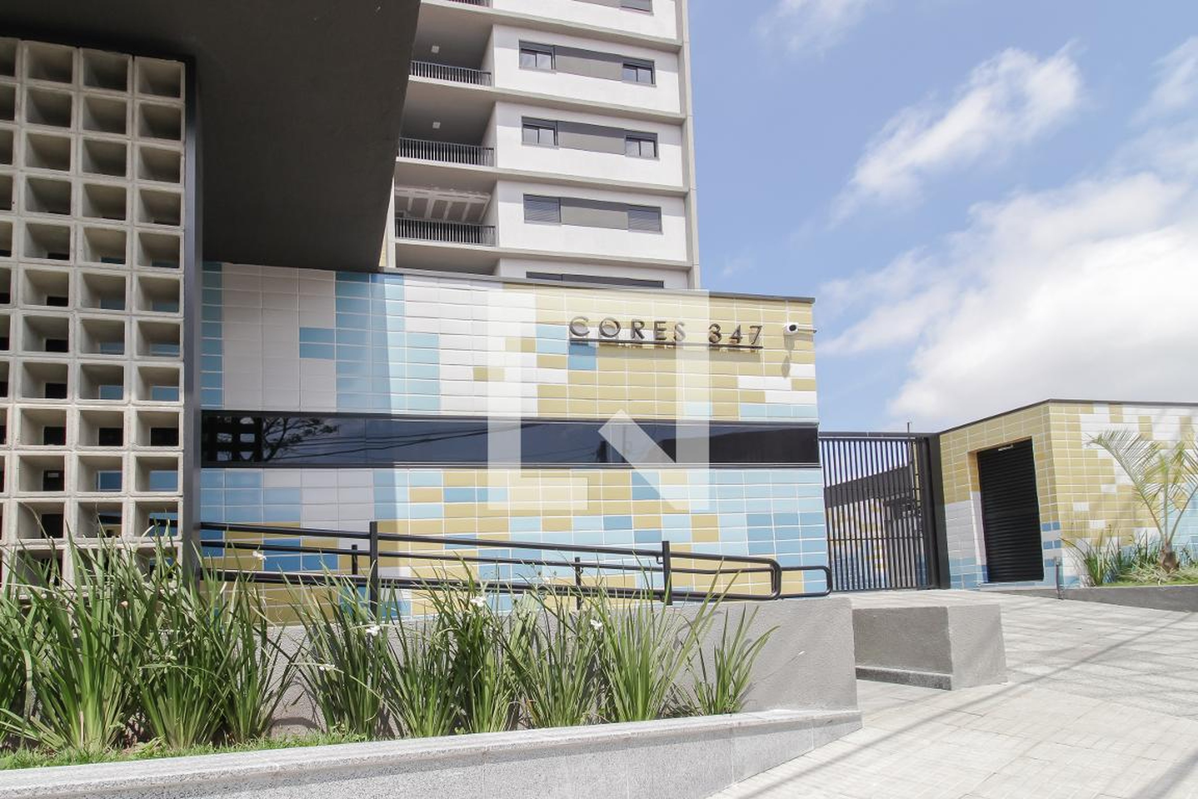 Fachada do prédio Condomínio Cores da Vila