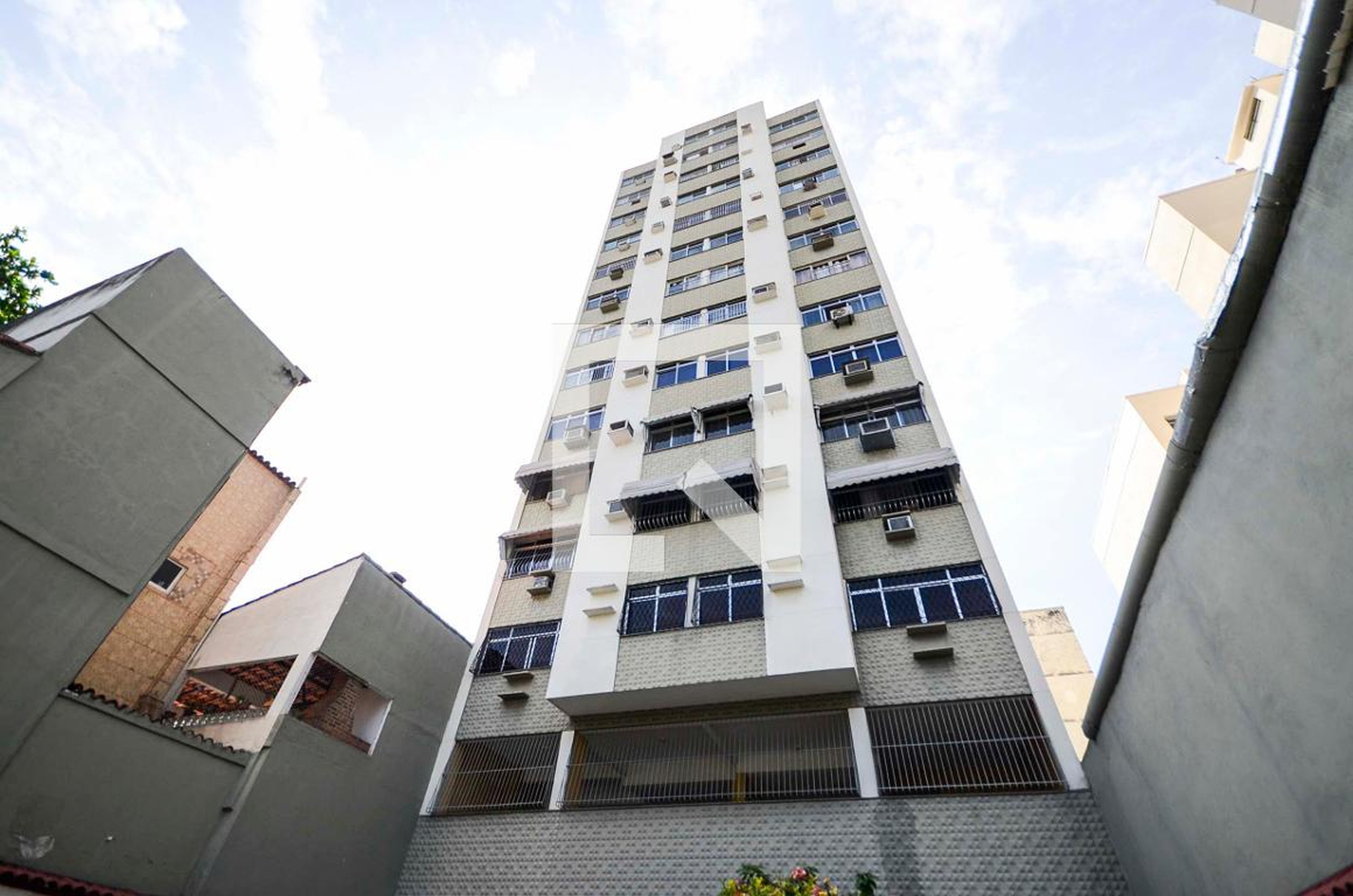 Fachada Edifício Luiz Guimarães