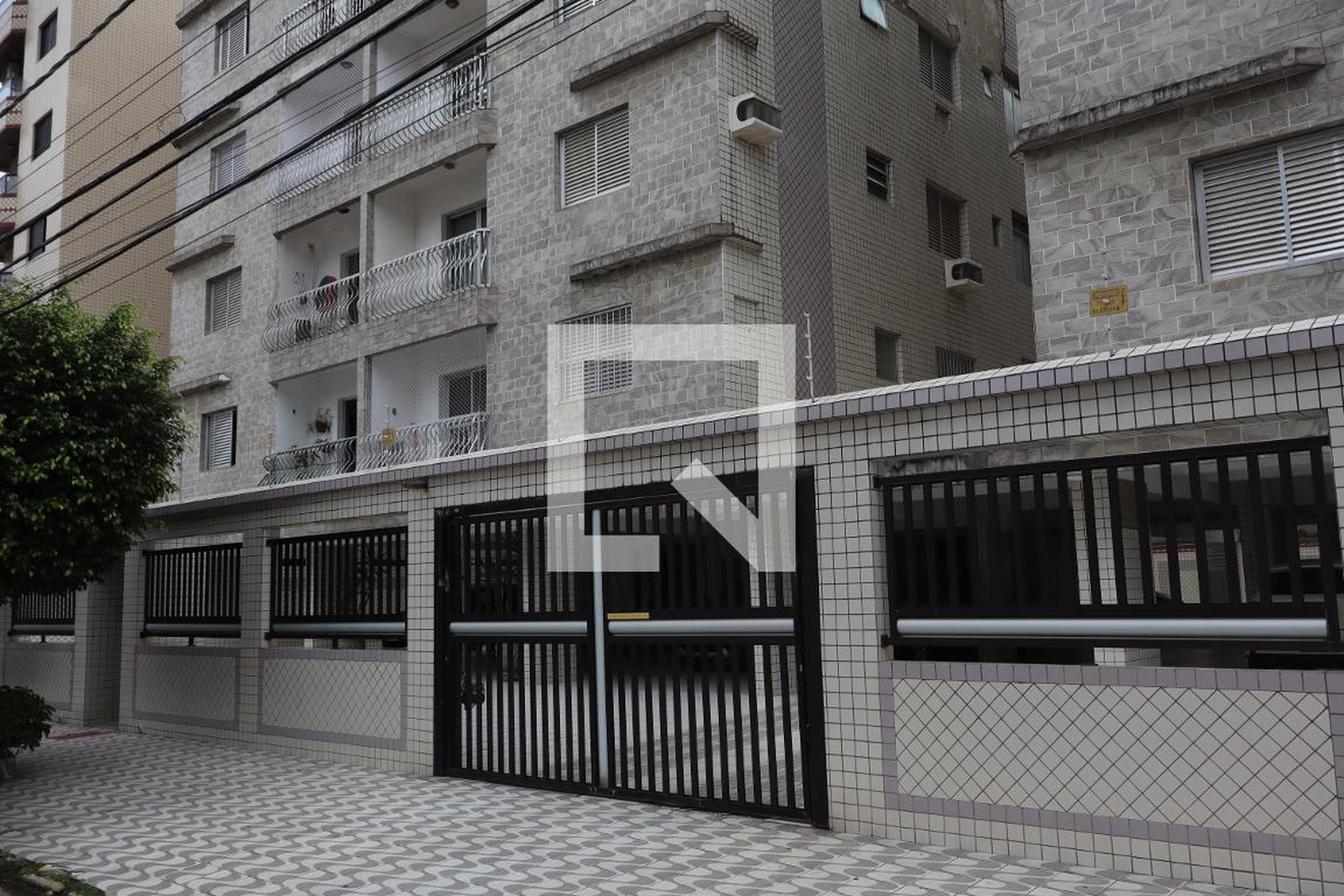 Fachada Residencial Armando Gianotti