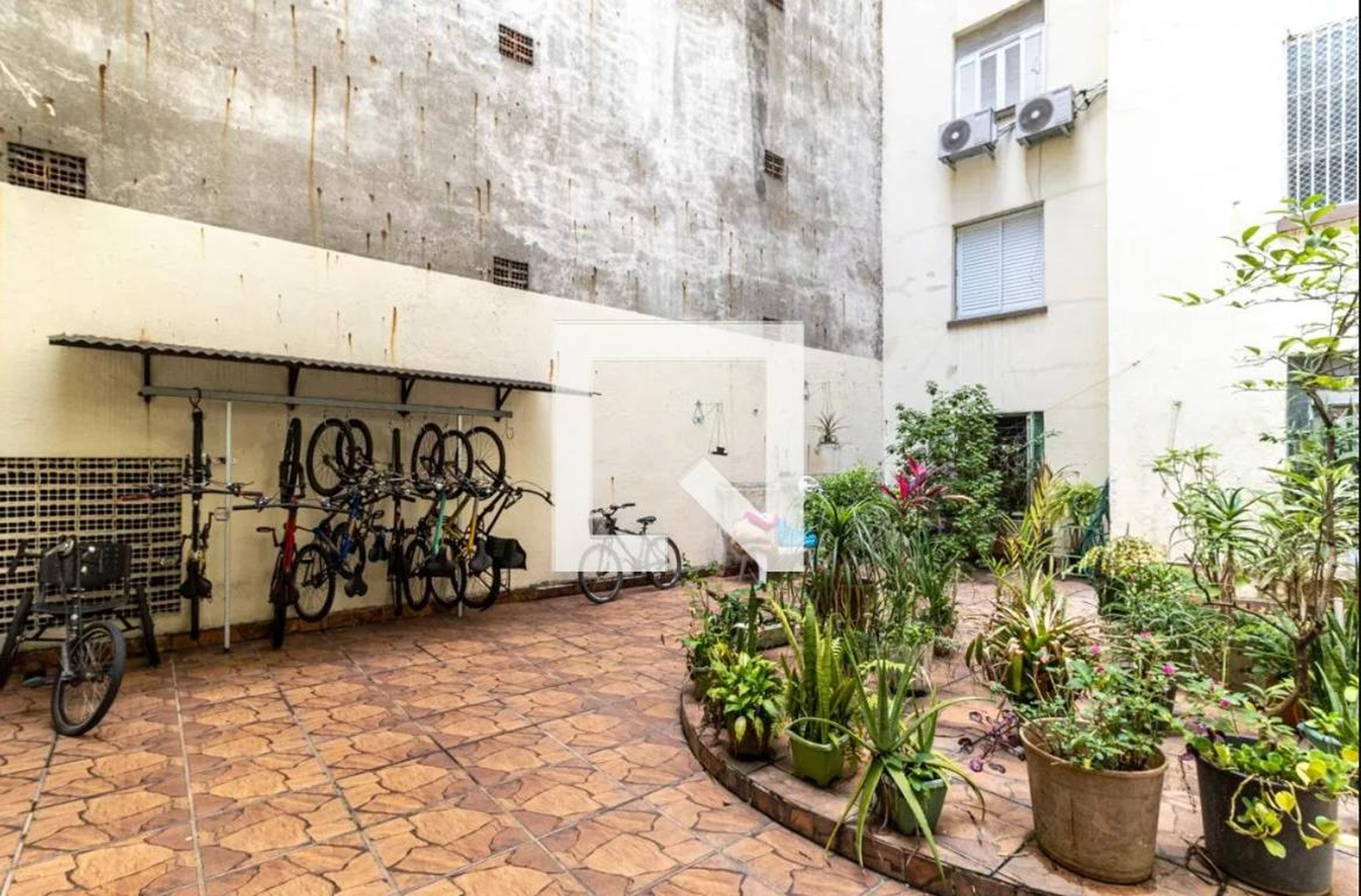 bicicletario - Edifício Coral