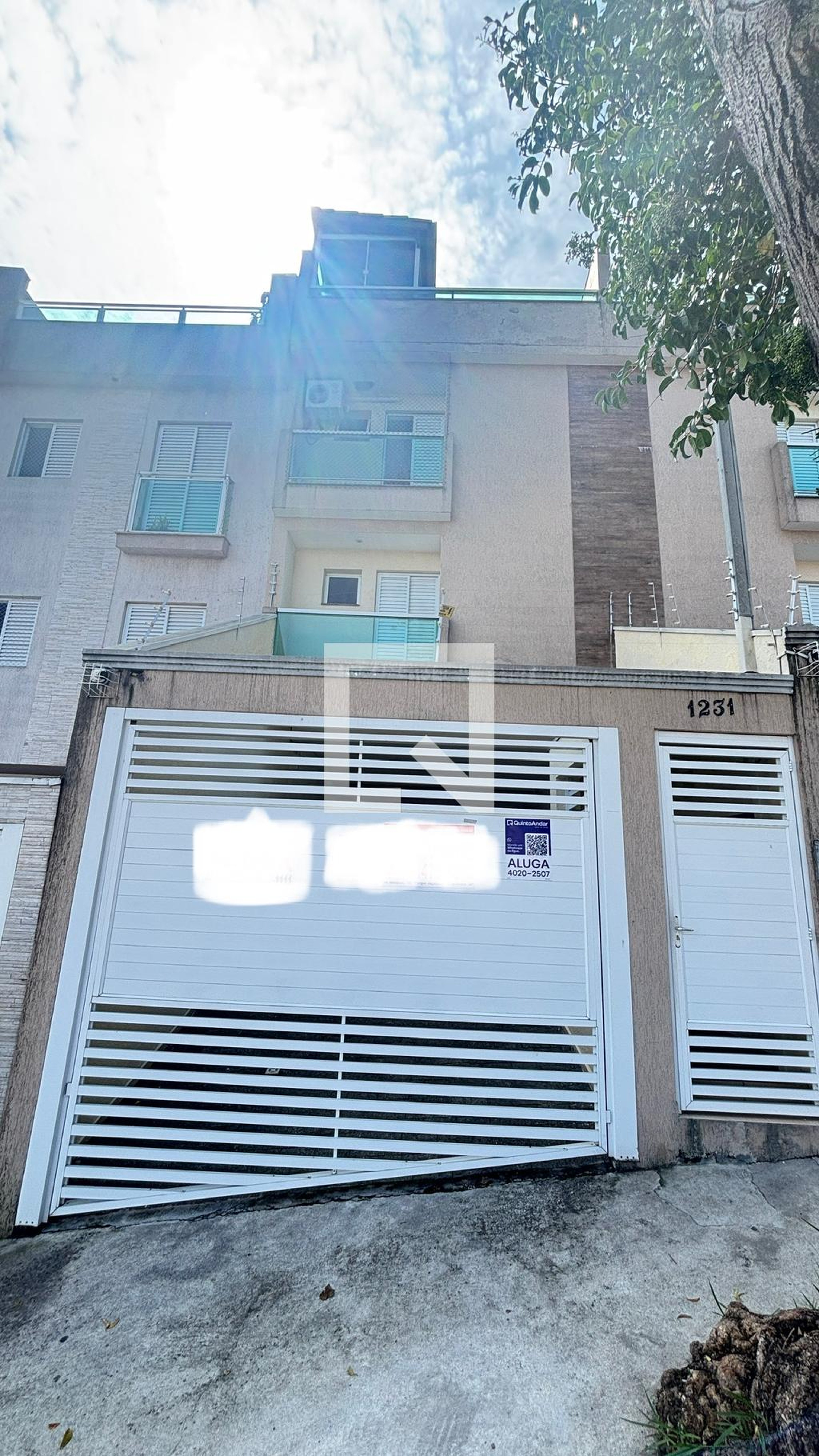 Fachada Condomínio em Rua Basiléia, 1231