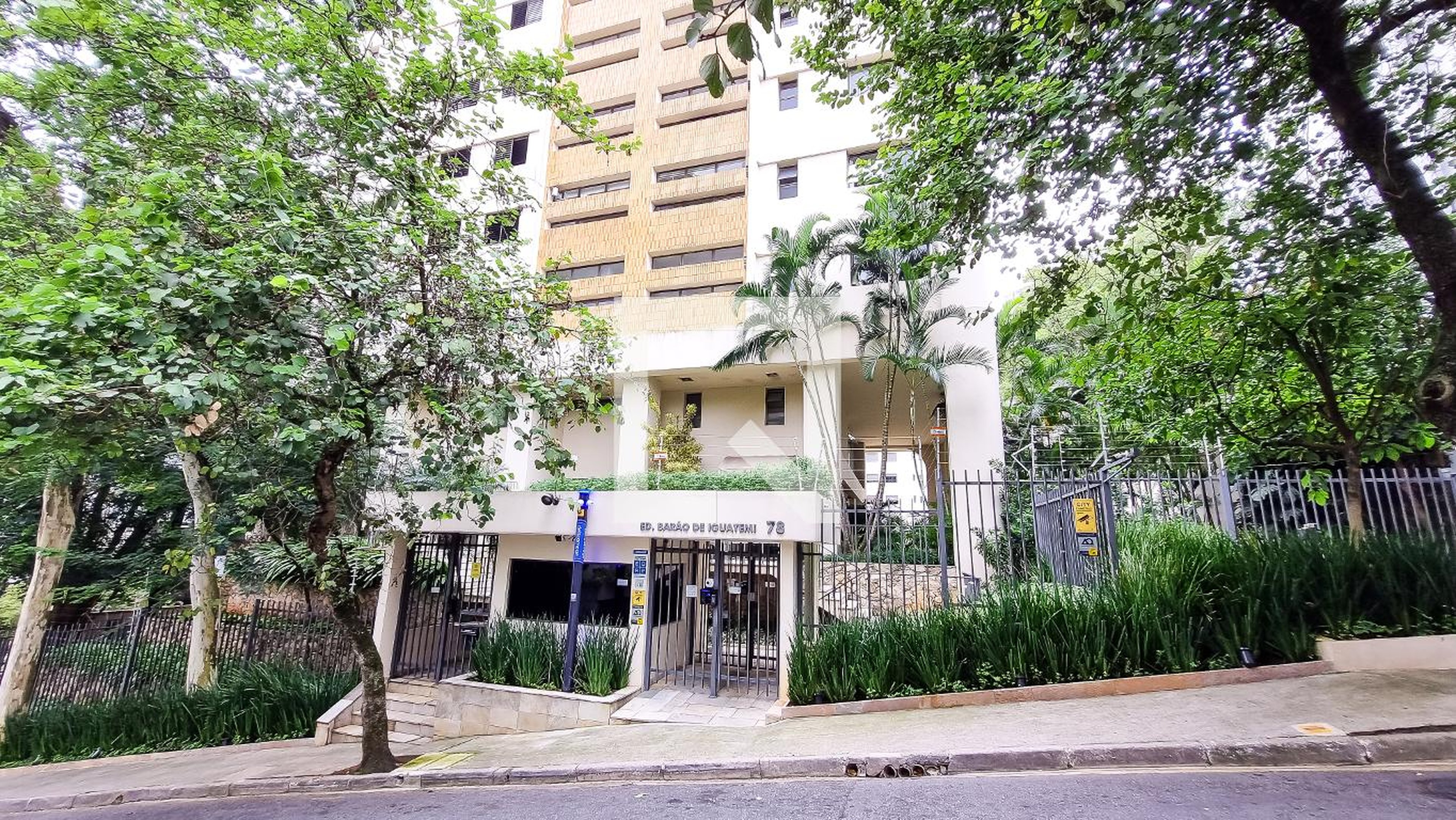 Fachada Condomínio Barao de Iguatemi