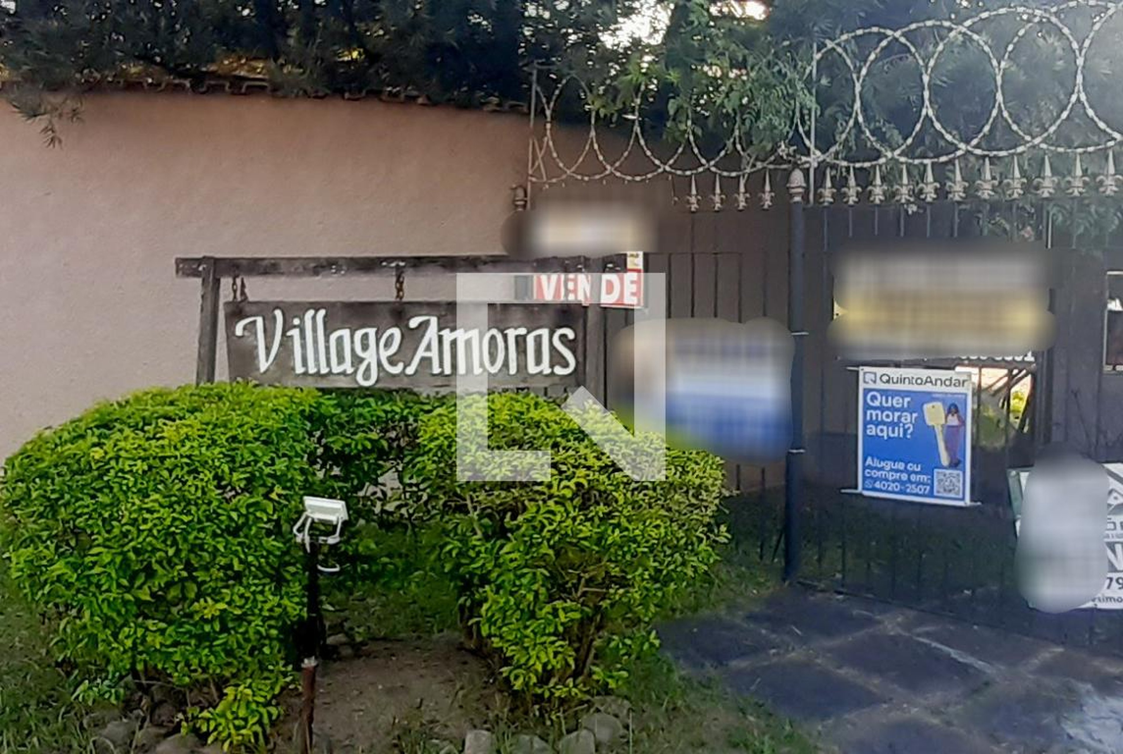 Fachada Condomínio em Rua Alto da Serra, 32