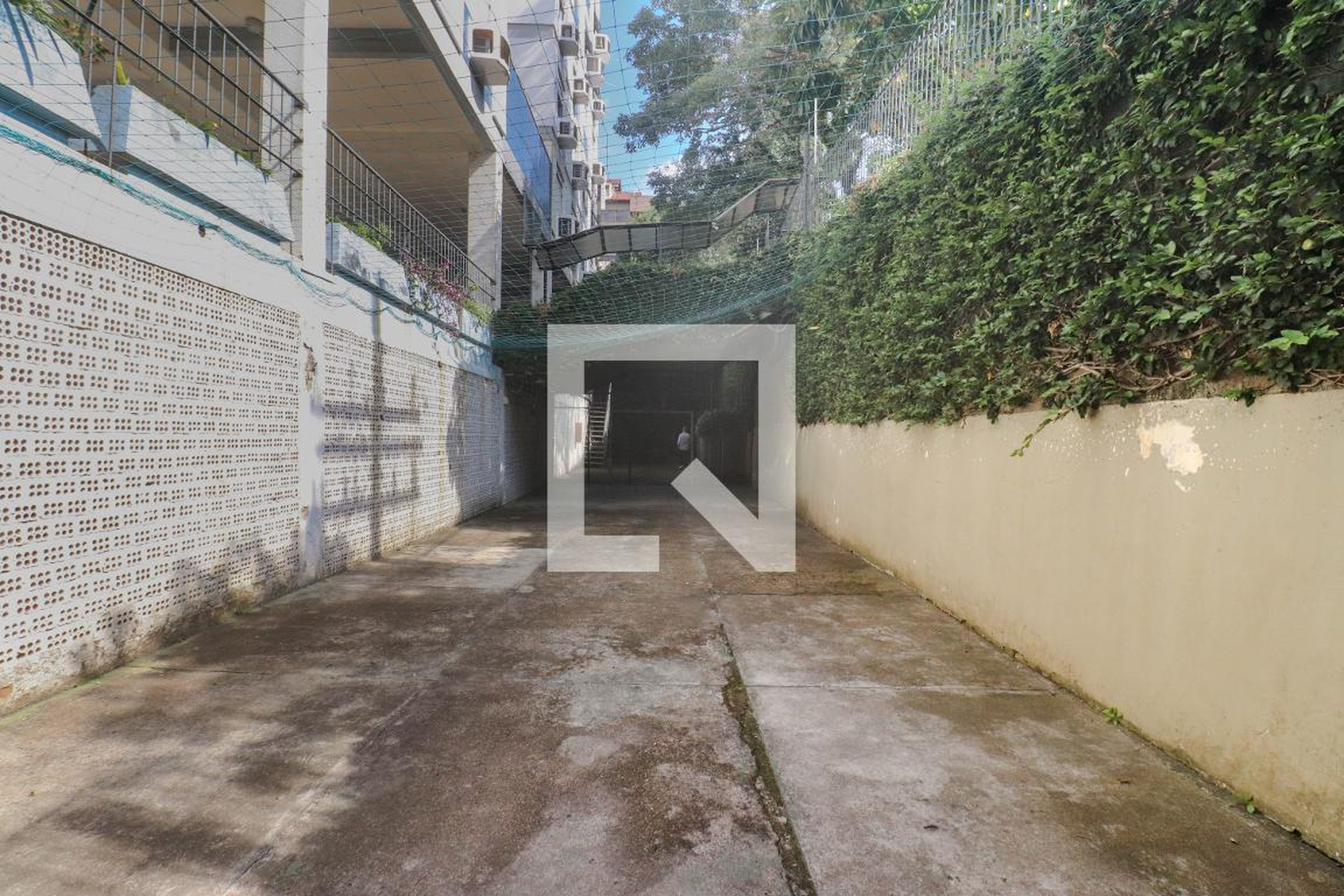 Quadra Esportiva - Edifício Uirapurus