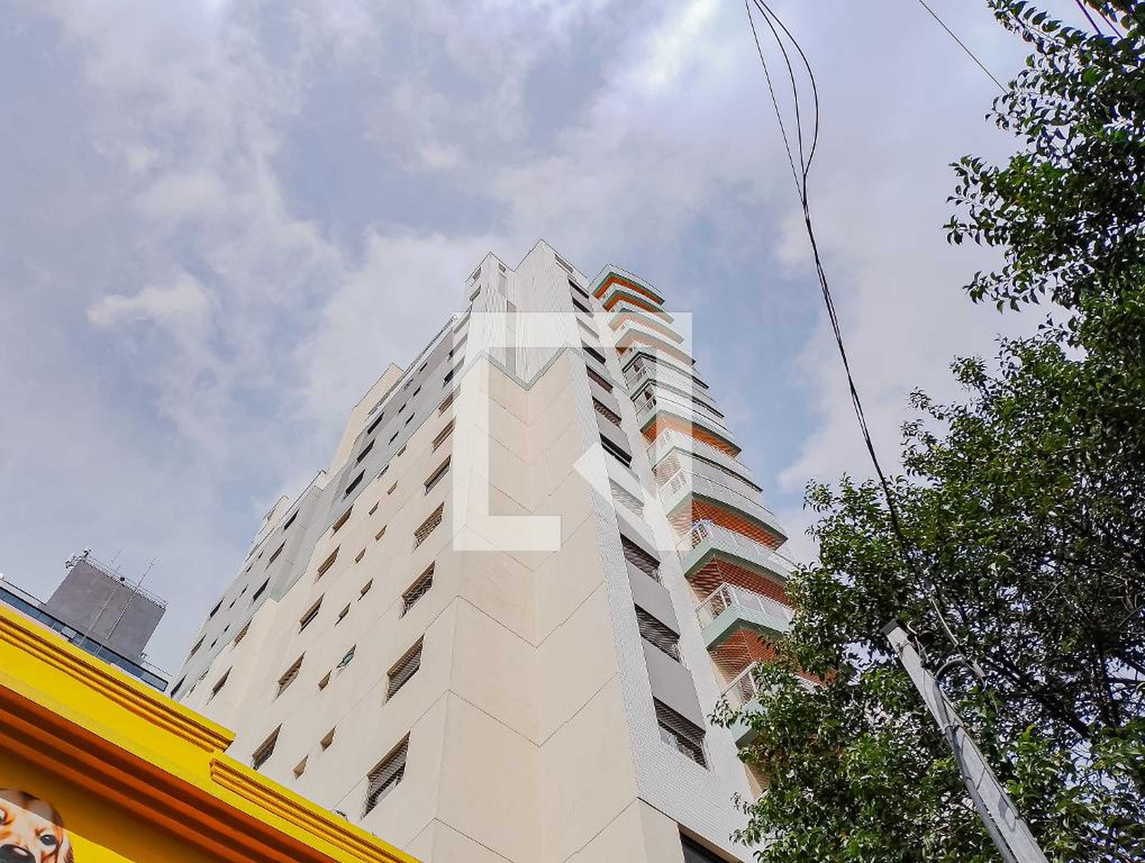 Fachada do Prédio Condomínio Isaac Albeniz