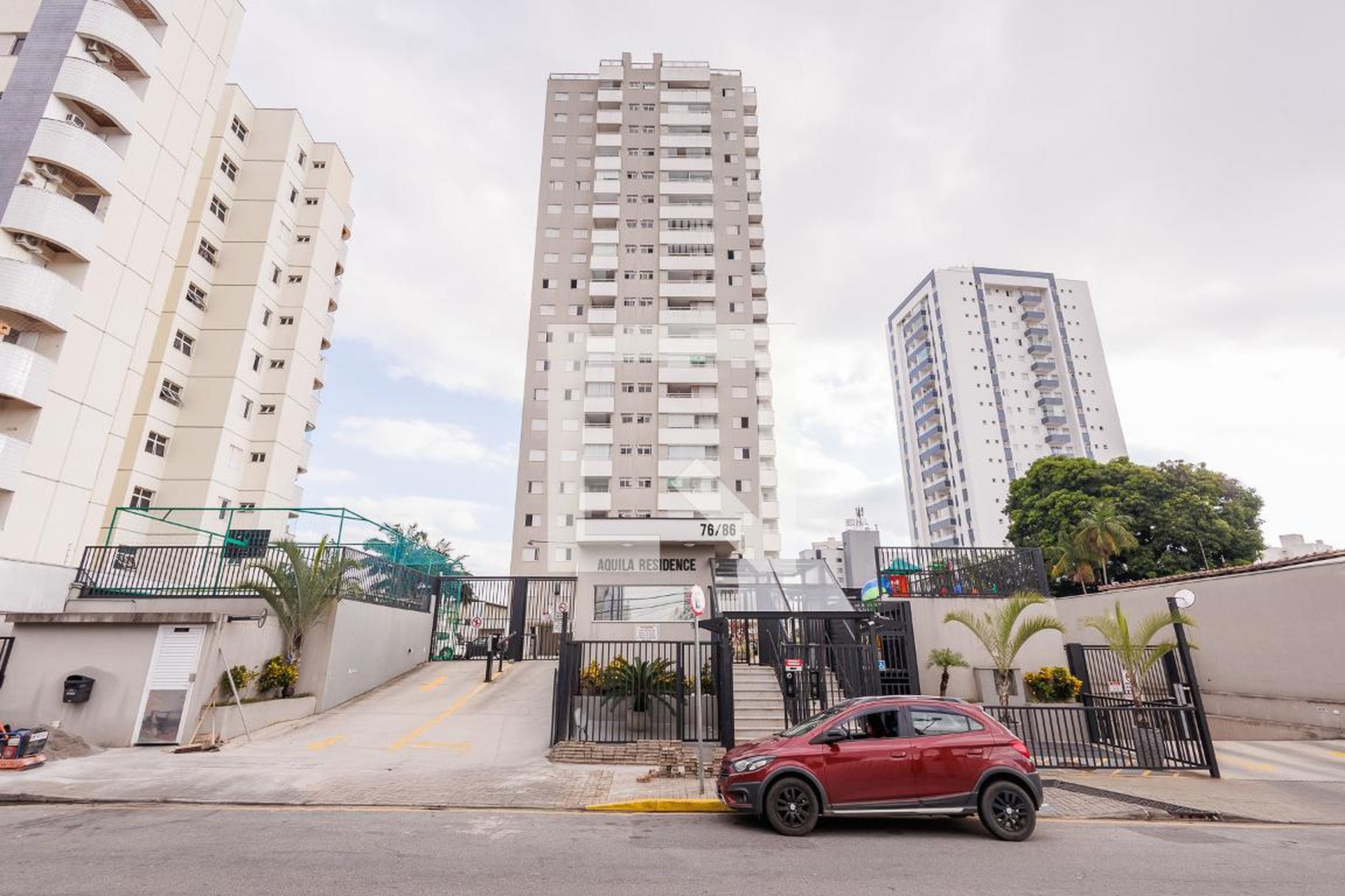 Fachada Condomínio Áquila Residencial