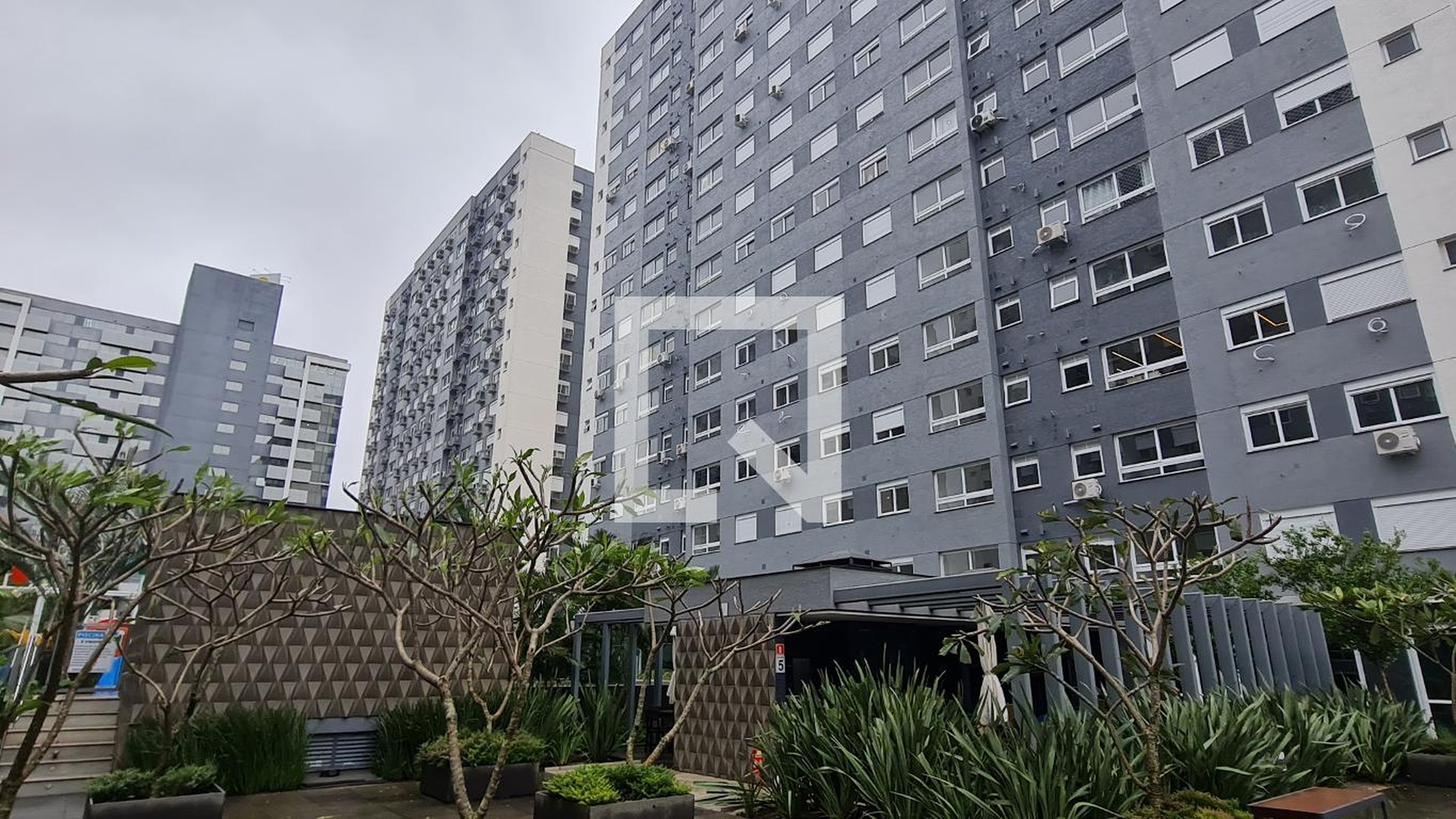 Fachada do Prédio Condomínio Grand Park Lindoia Residencial P1 GPL