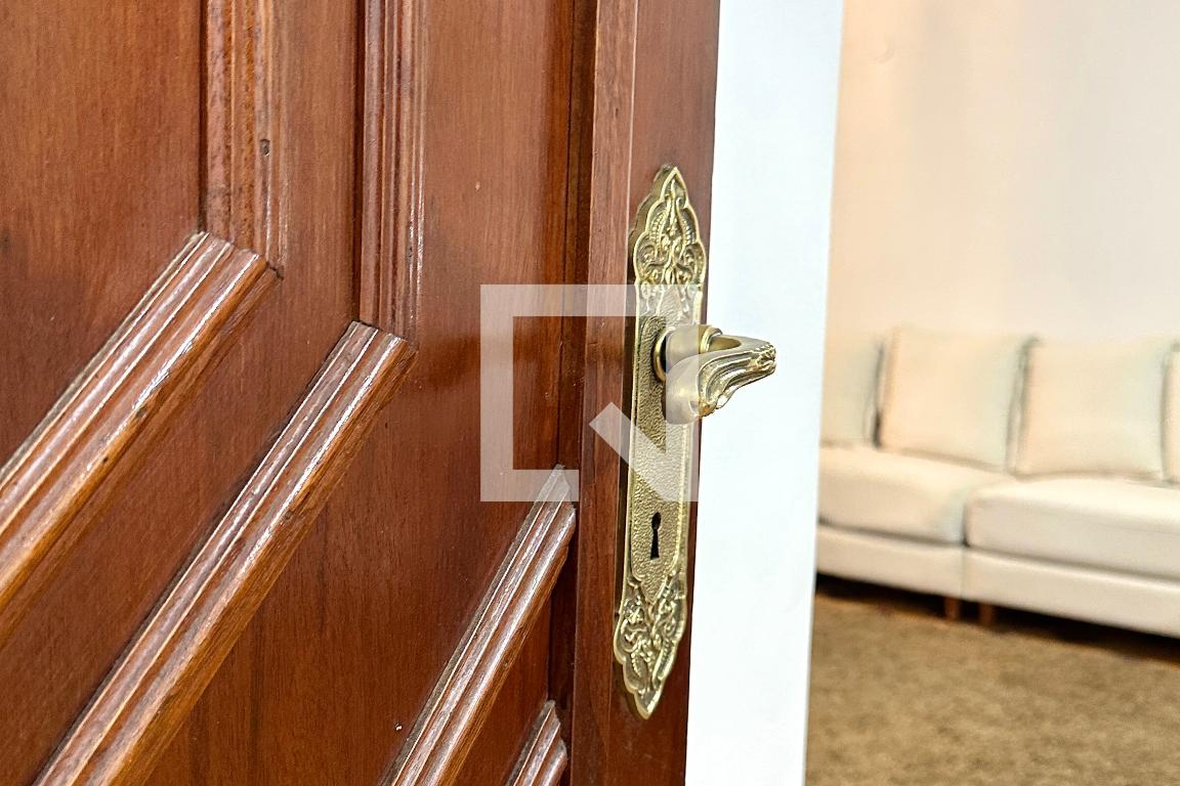 Entrada - Raimundo Correa