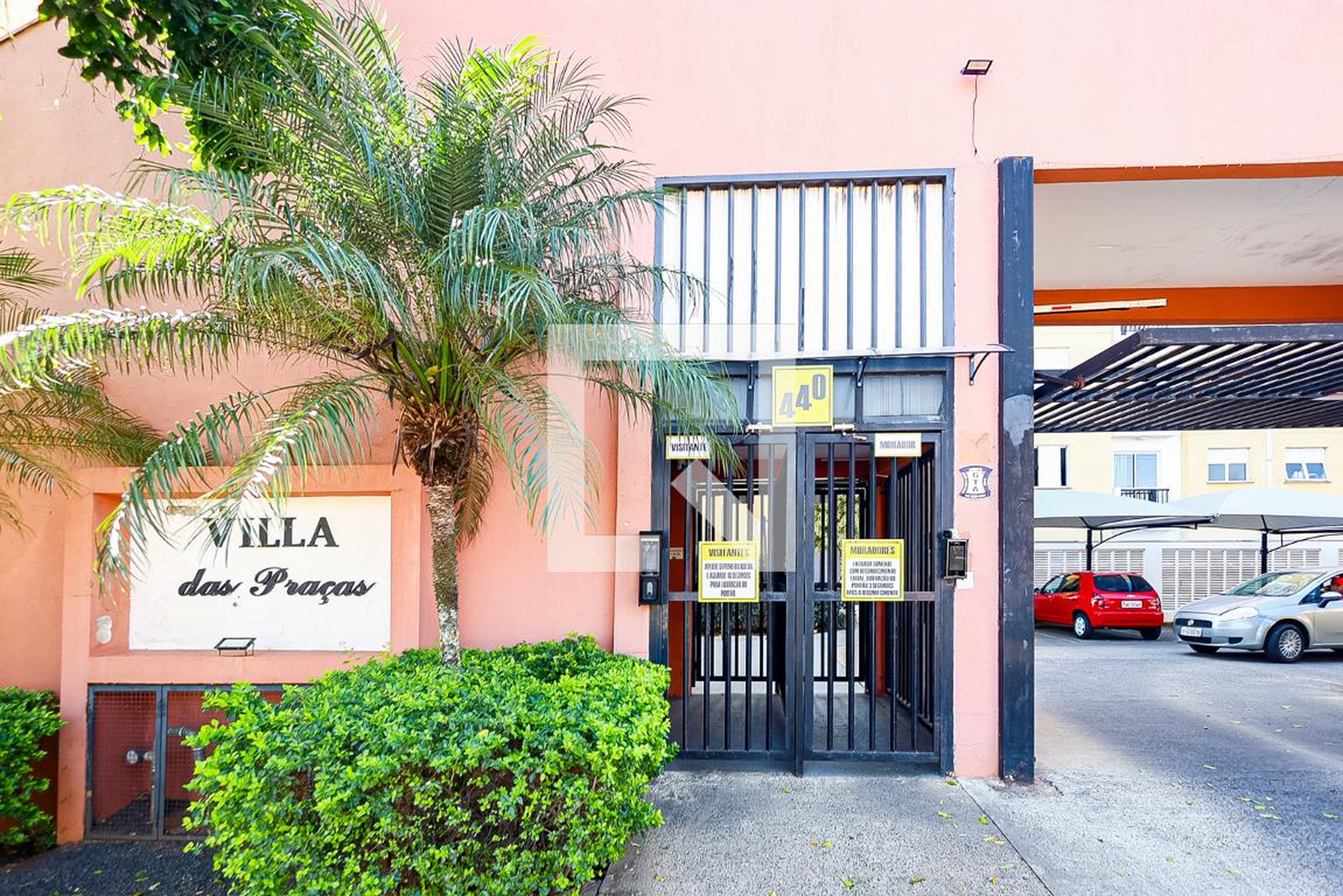 Fachada Condomínio Vila das Praças