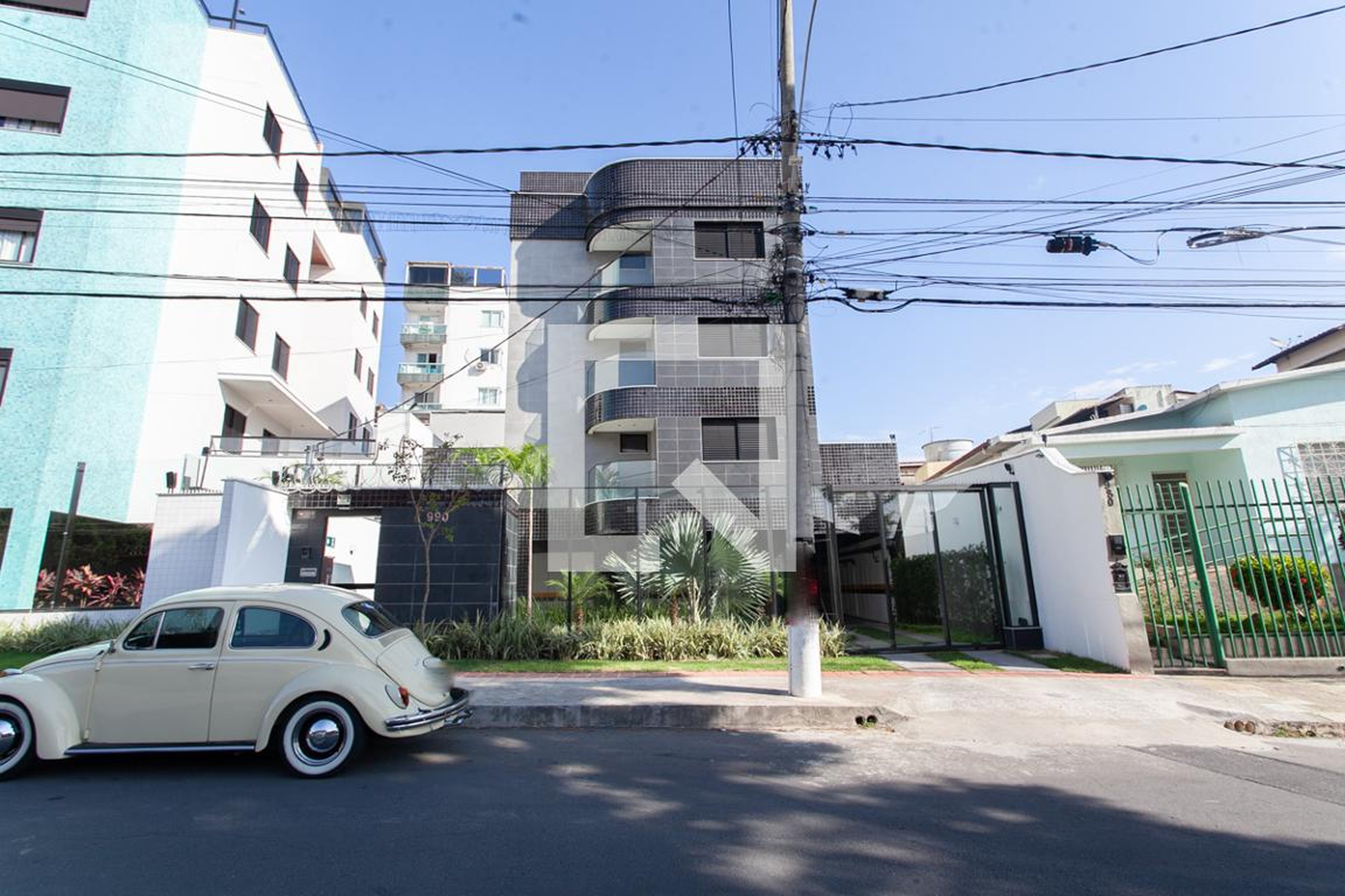 Fachada Condomínio em Rua Gumercindo Couto e Silva, 990
