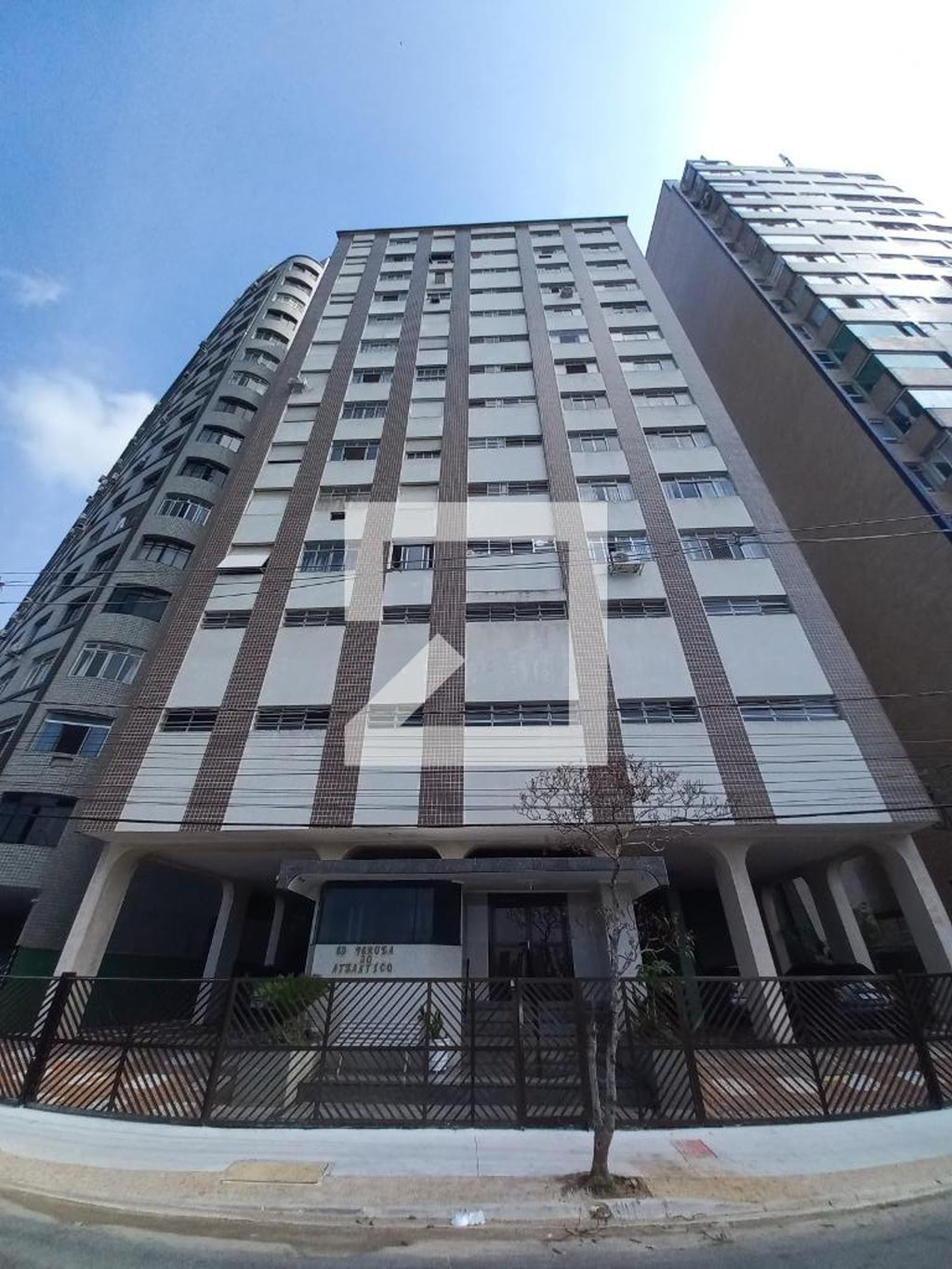 Fachada do Prédio Condomínio Perola do atlantico