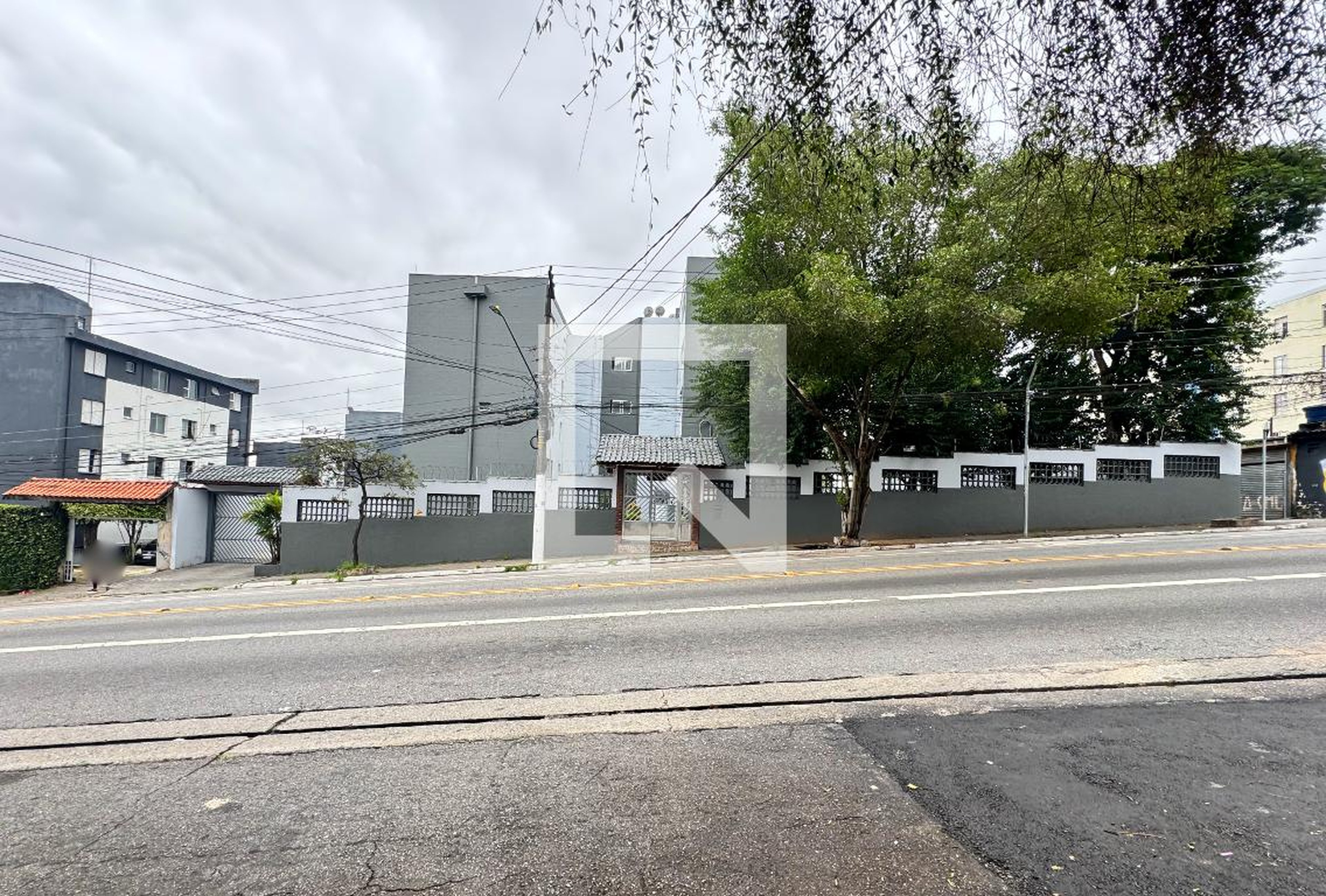 Fachada do Condomínio Condomínio Araras I