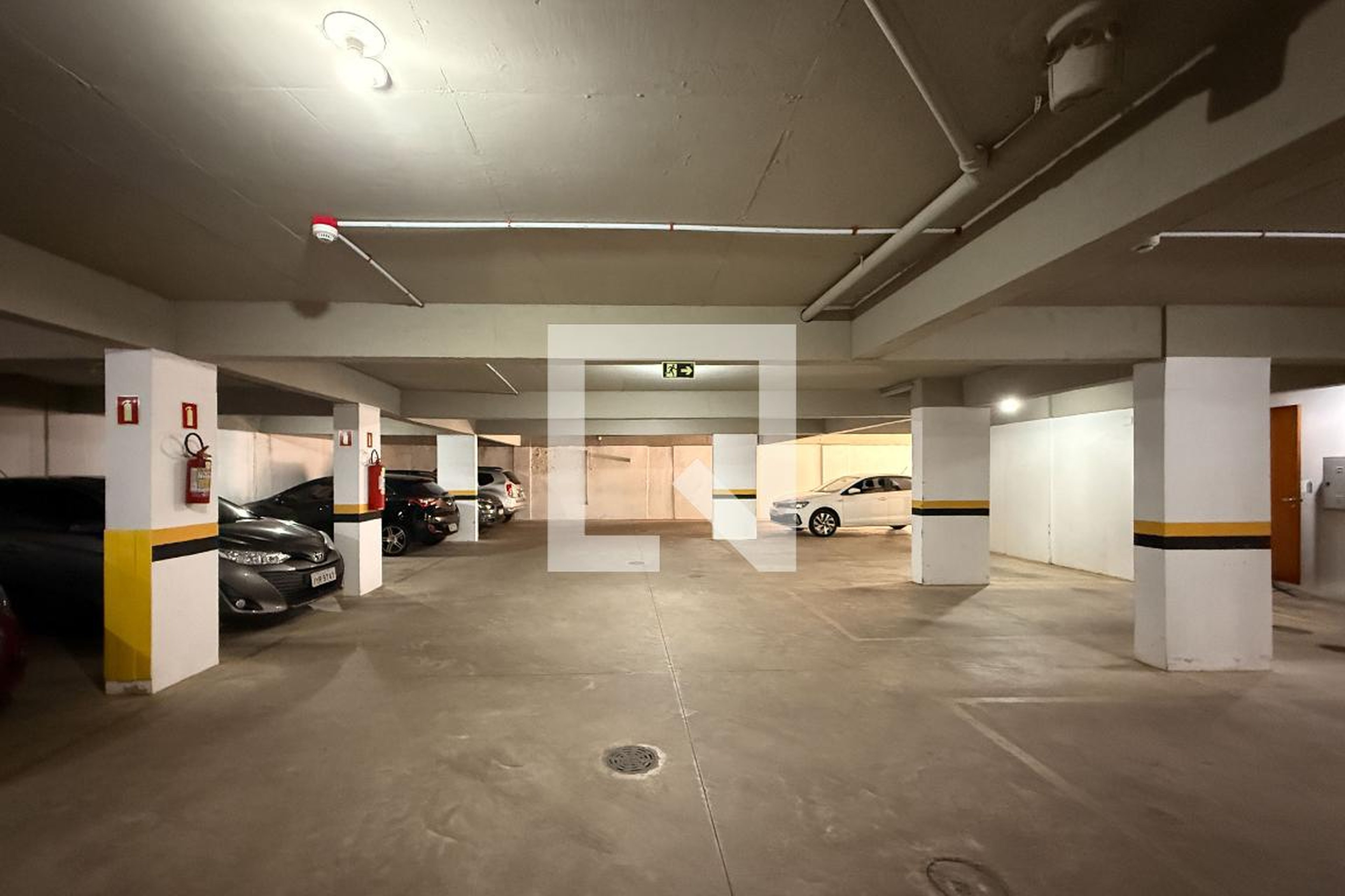 Estacionamento - Chateau Blanc