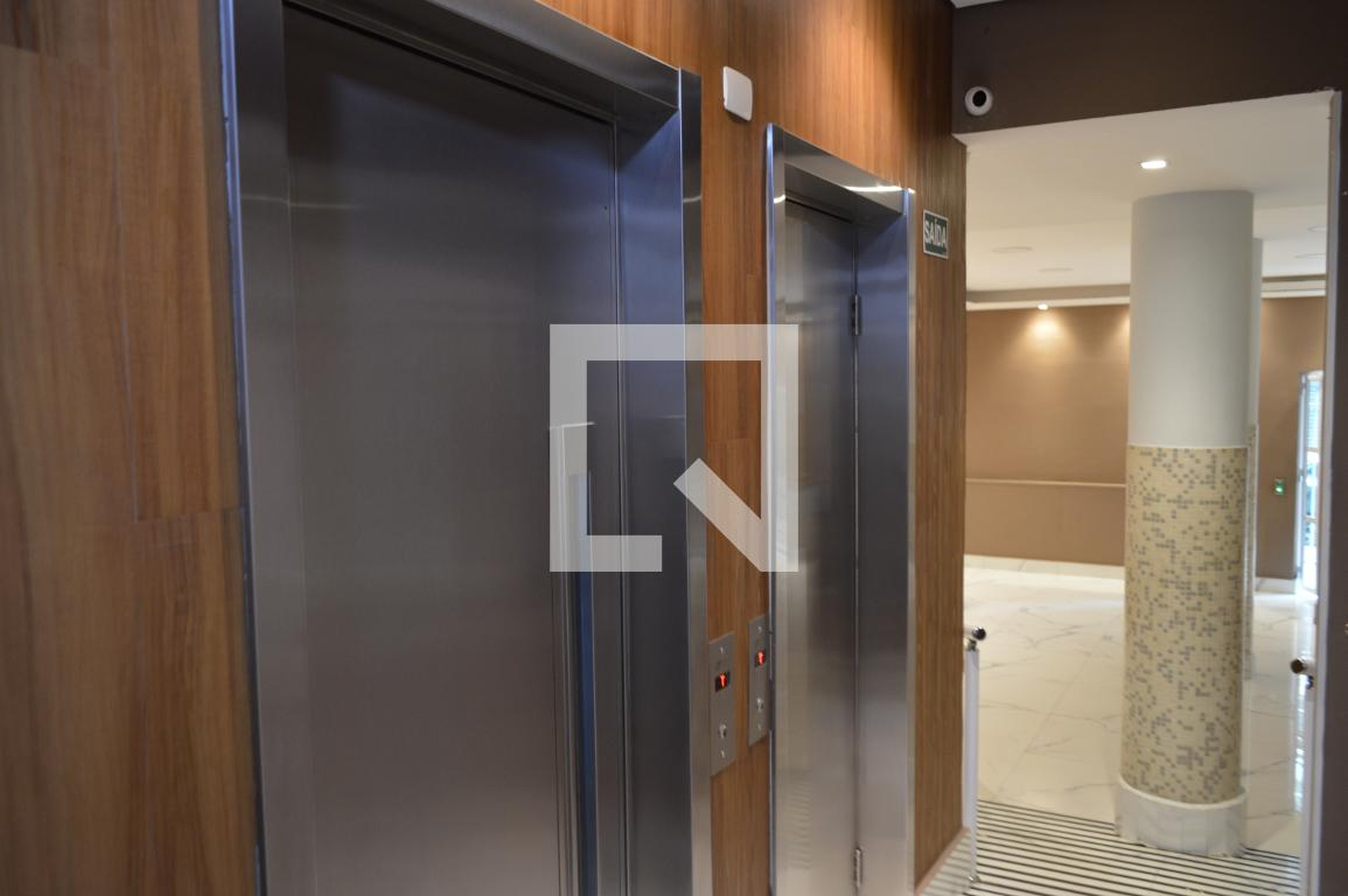 Elevador - Edifício Alvorada