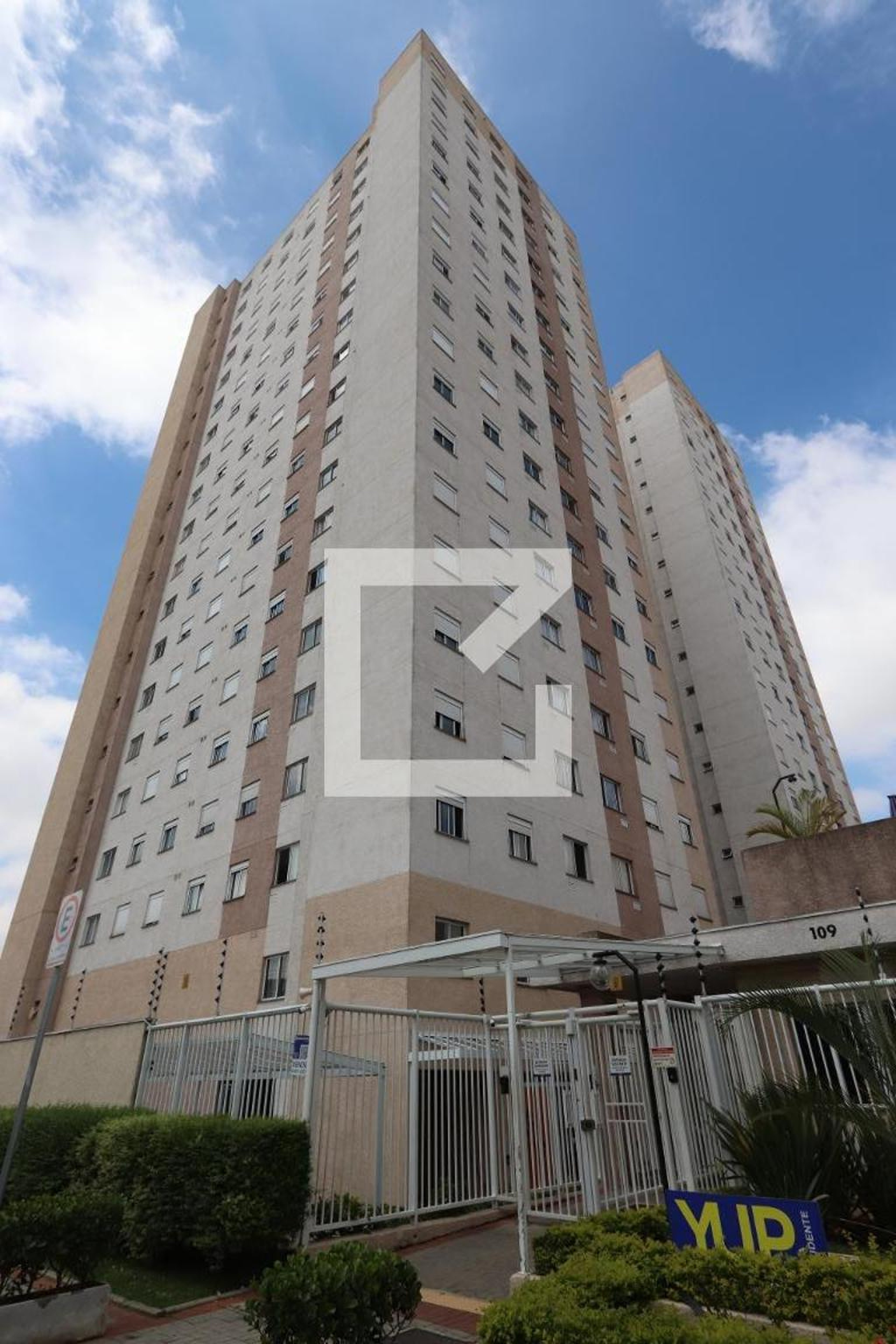 Fachada do condomínio Condomínio Yup Vila Prudente