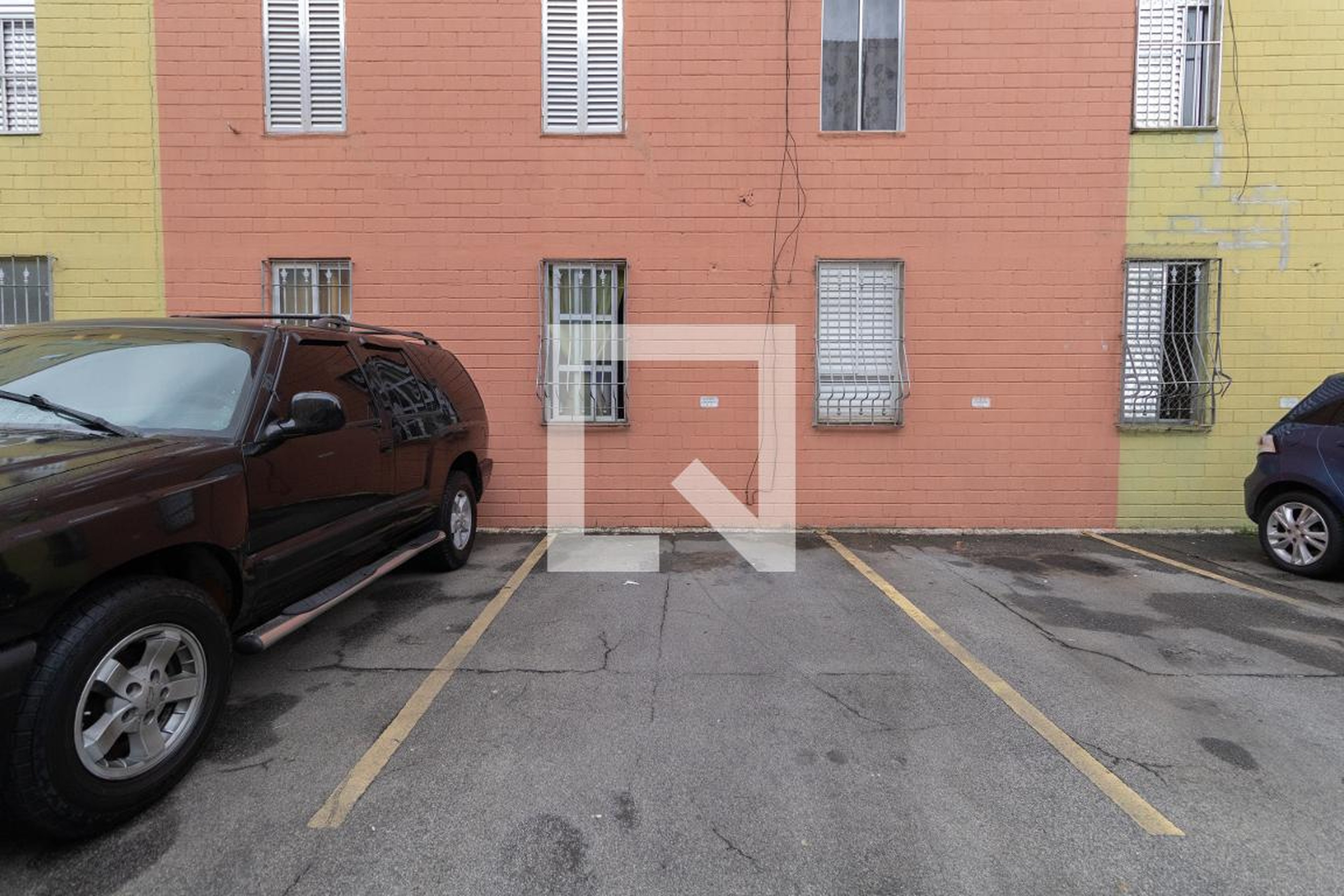 Estacionamento - Edifício Choupos I