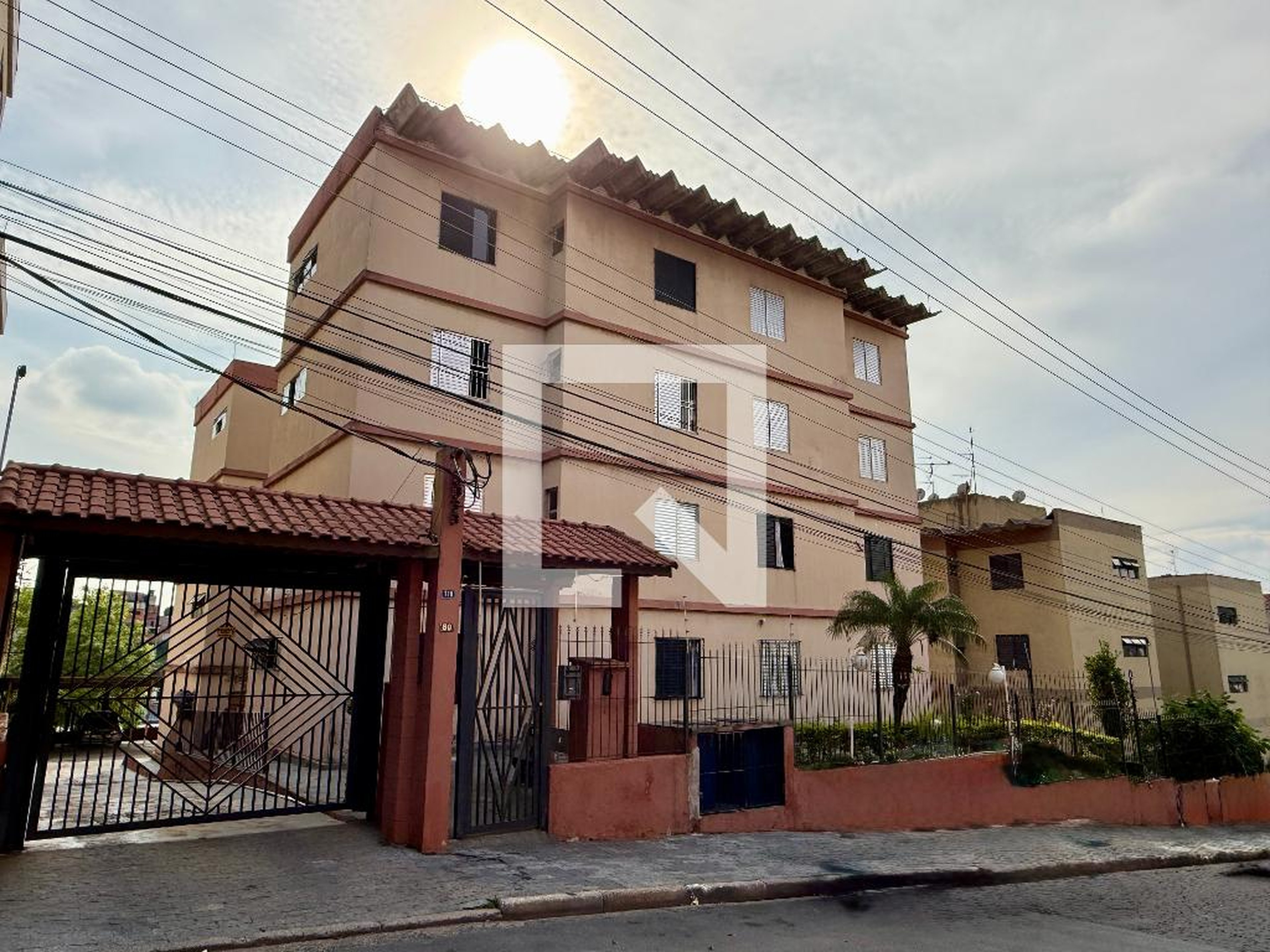 Fachada Condomínio em Rua Vivência, 110