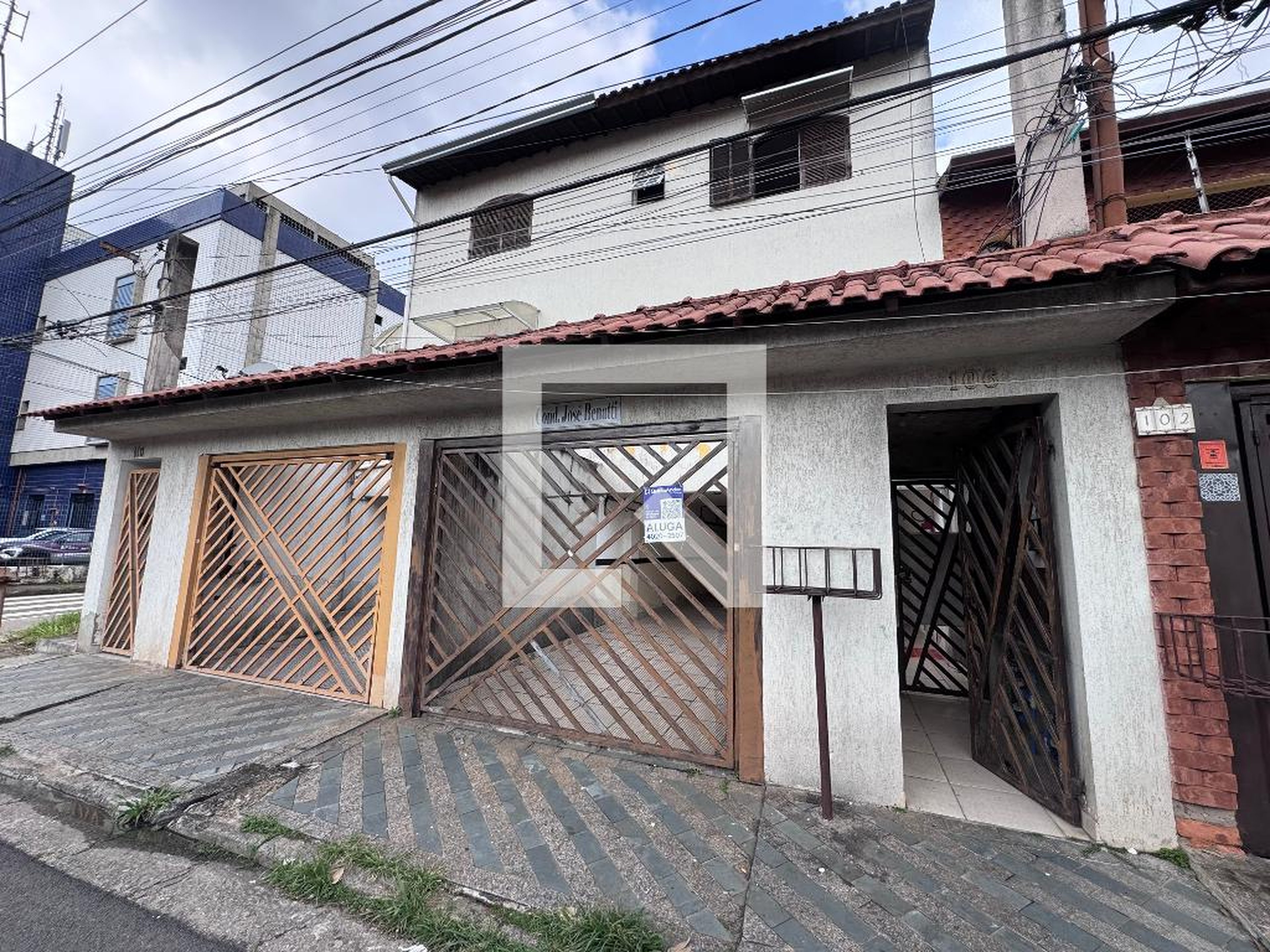 Fachada Condomínio em Rua Marquês de Alegrete, 106