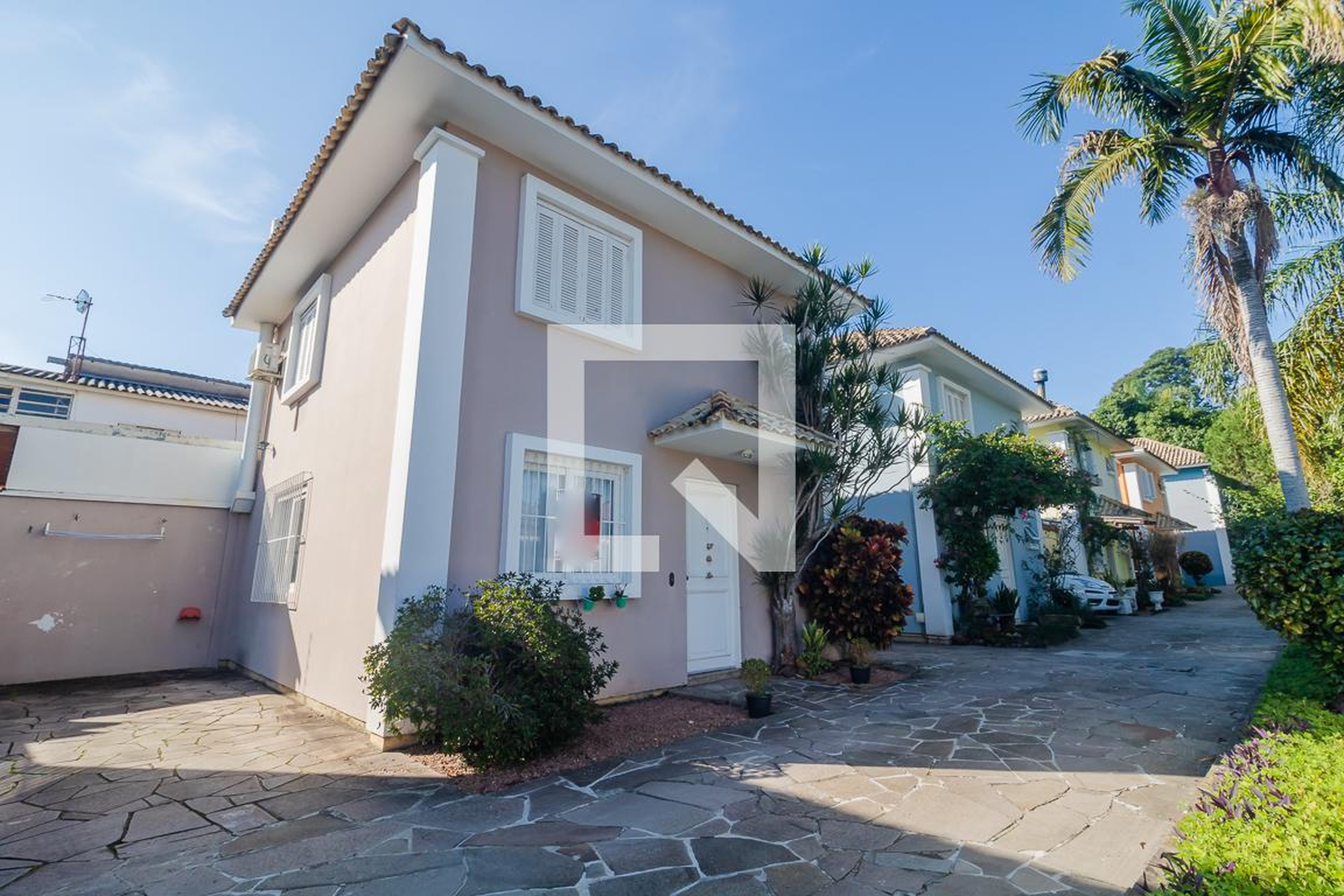 Fachada Condomínio em Rua Landel de Moura, 2541