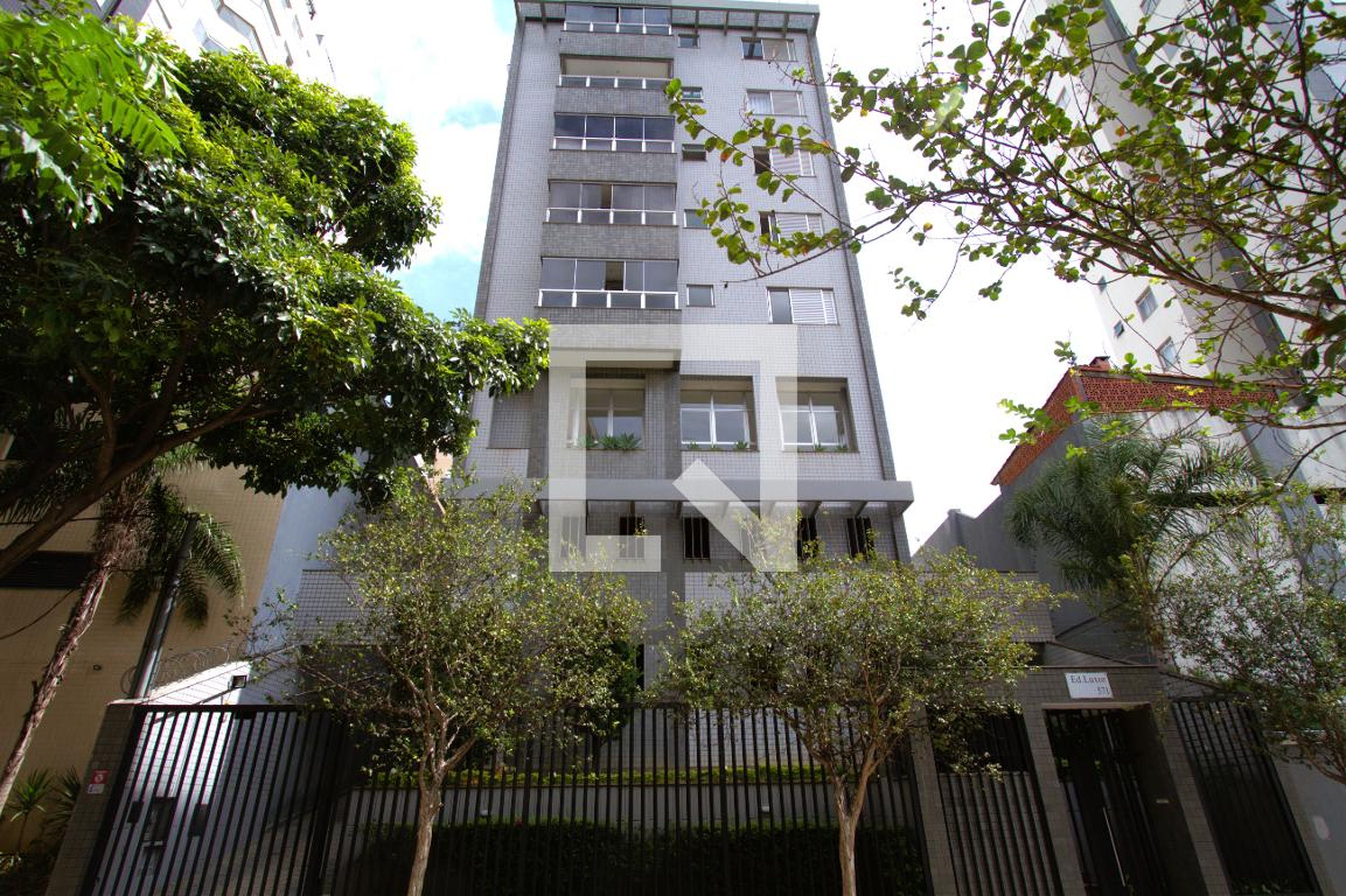 Fachada do Prédio Condomínio Luxor