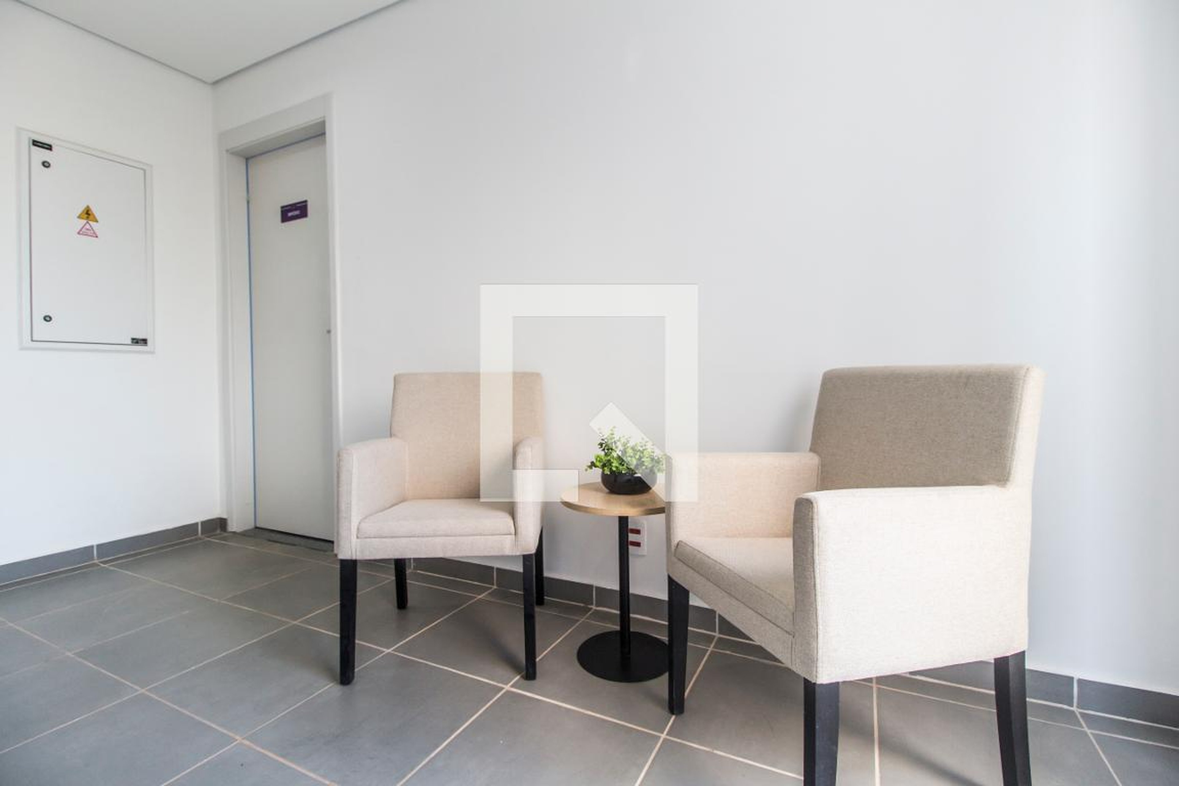 Hall de entrada - KZ Carapicuíba