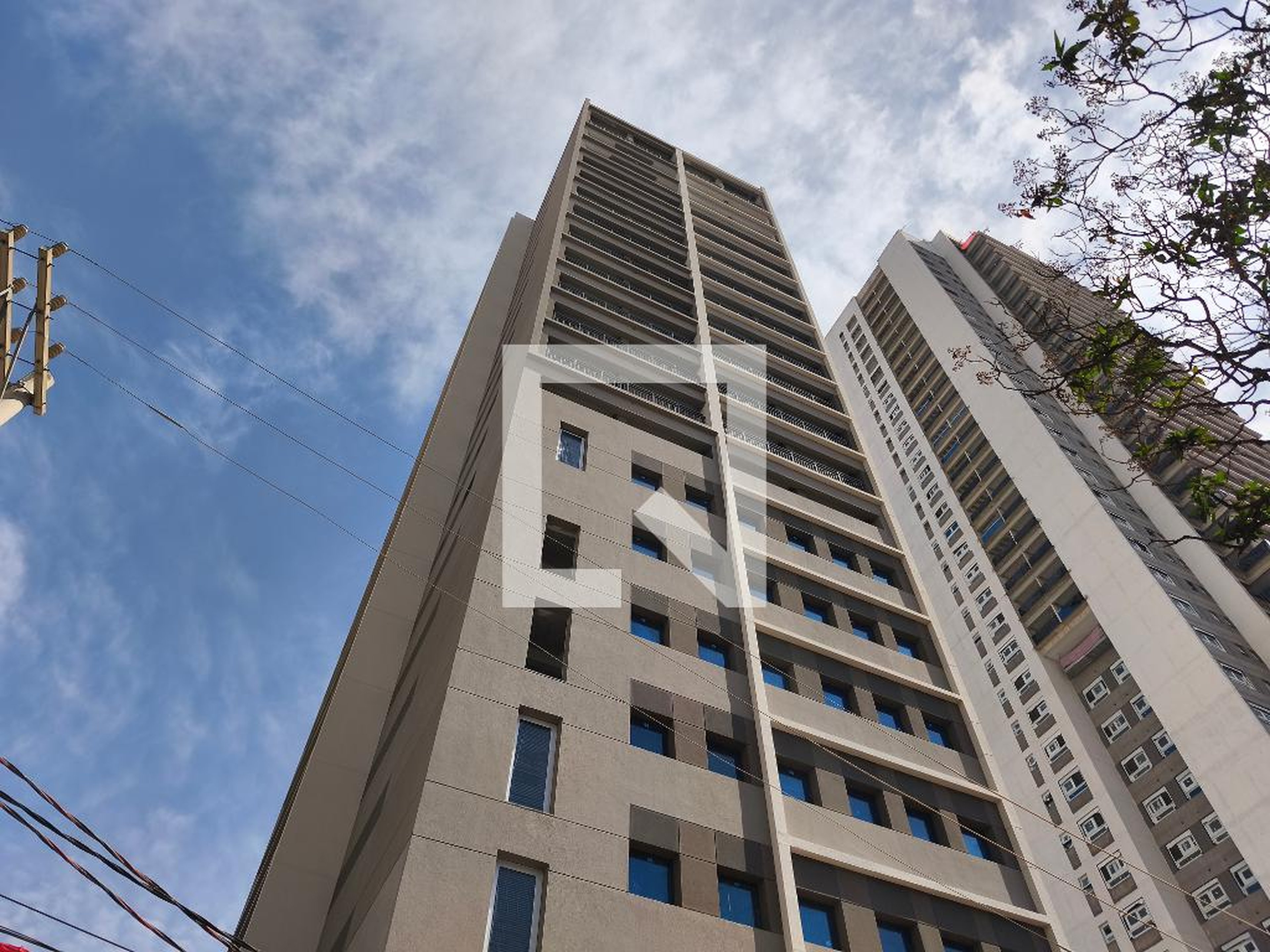 Fachada Condomínio em Rua Visconde de Guaratiba, 254