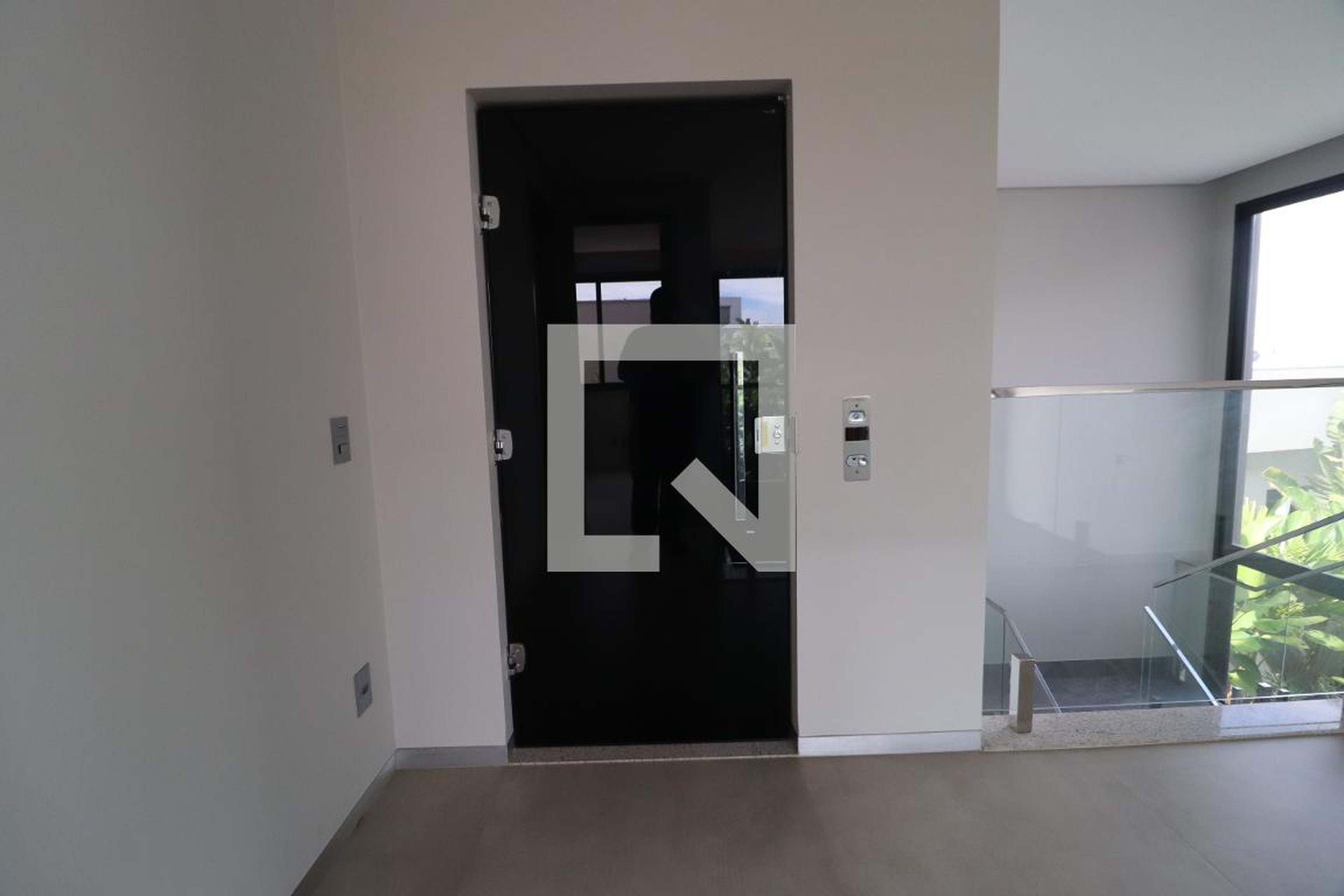 Elevador - Cyrela Ypes