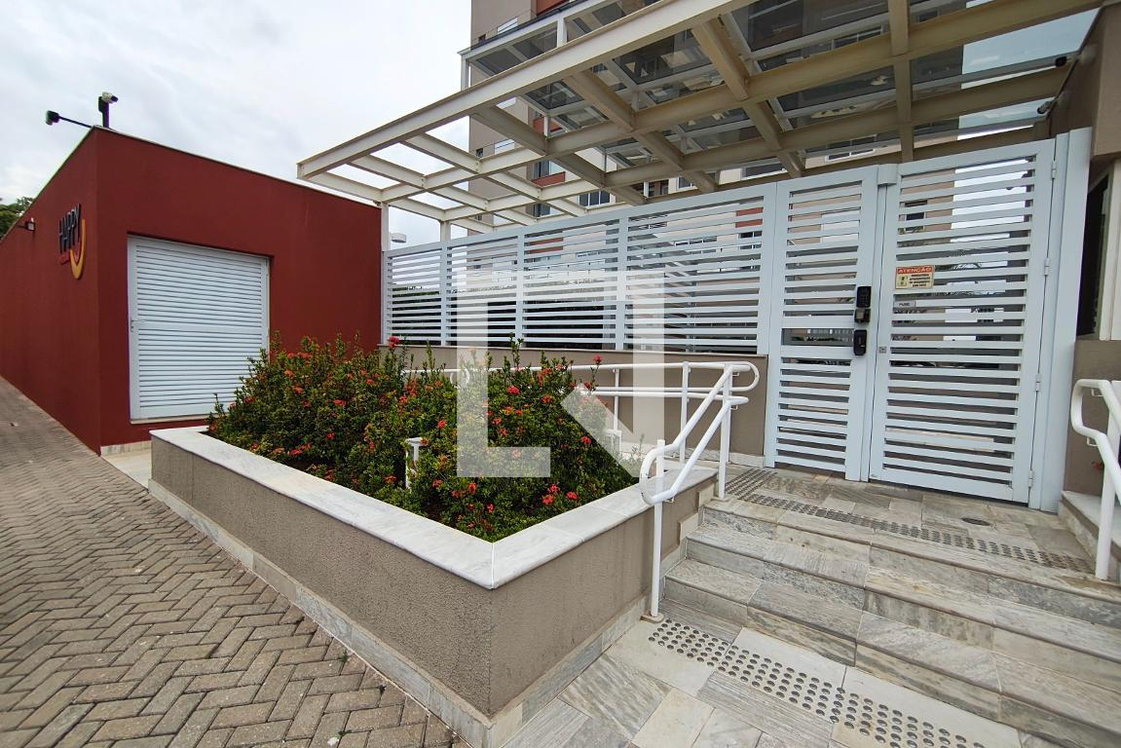 Fachada do Condomínio Condomínio Happy Patriani