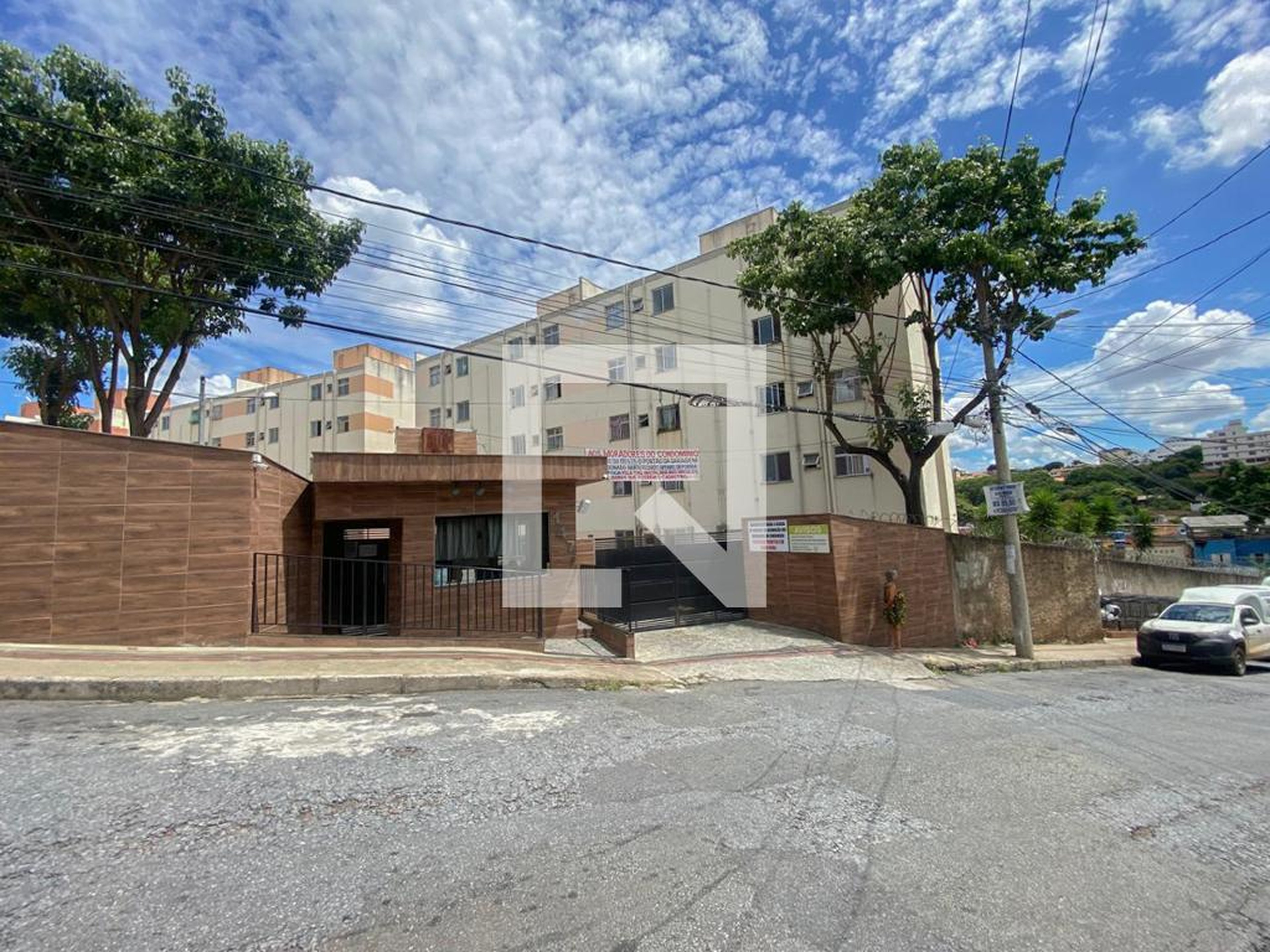 Fachada Condomínio em Rua José Joaquim Duarte, 53