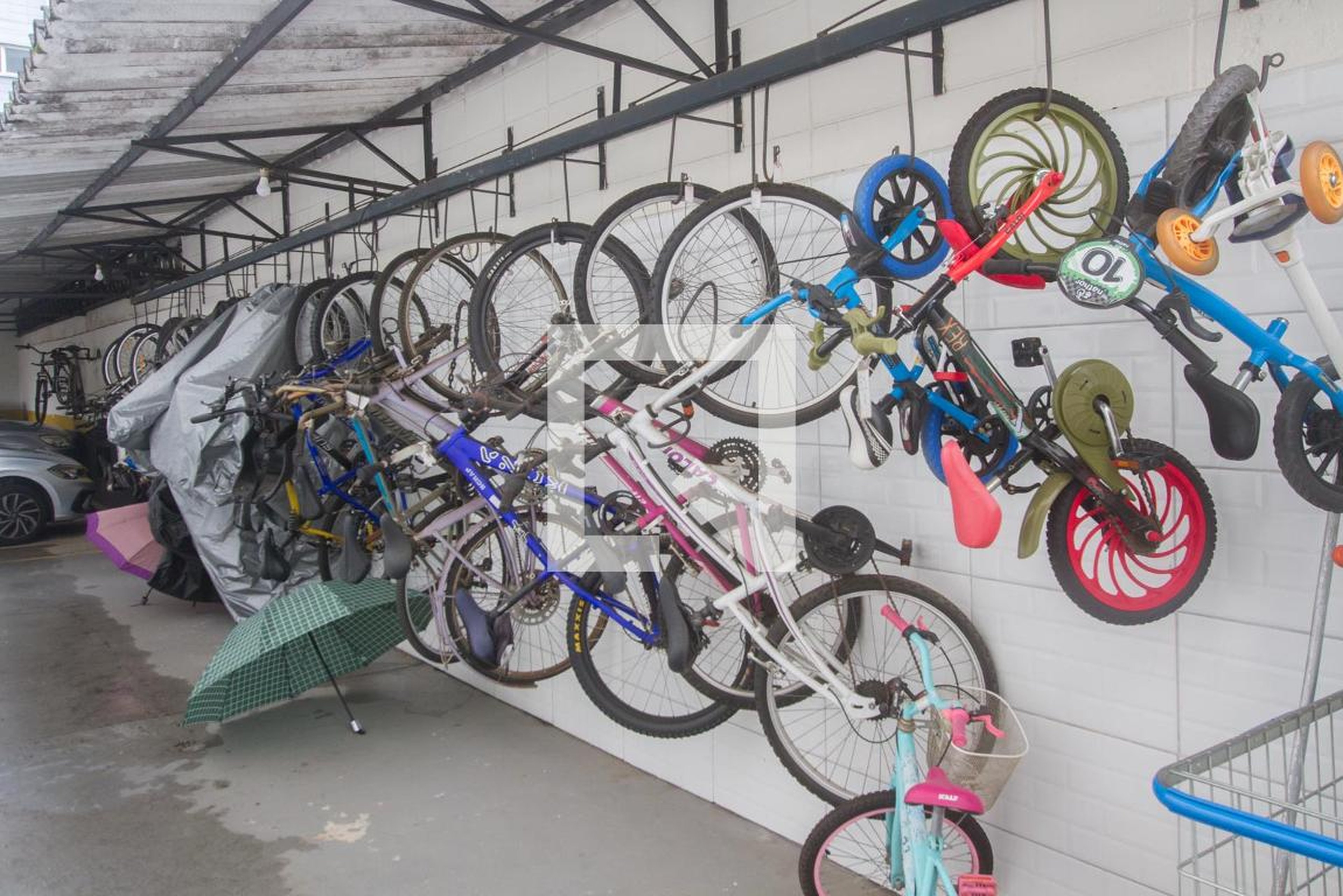 Bicicletário - Quartier Latin