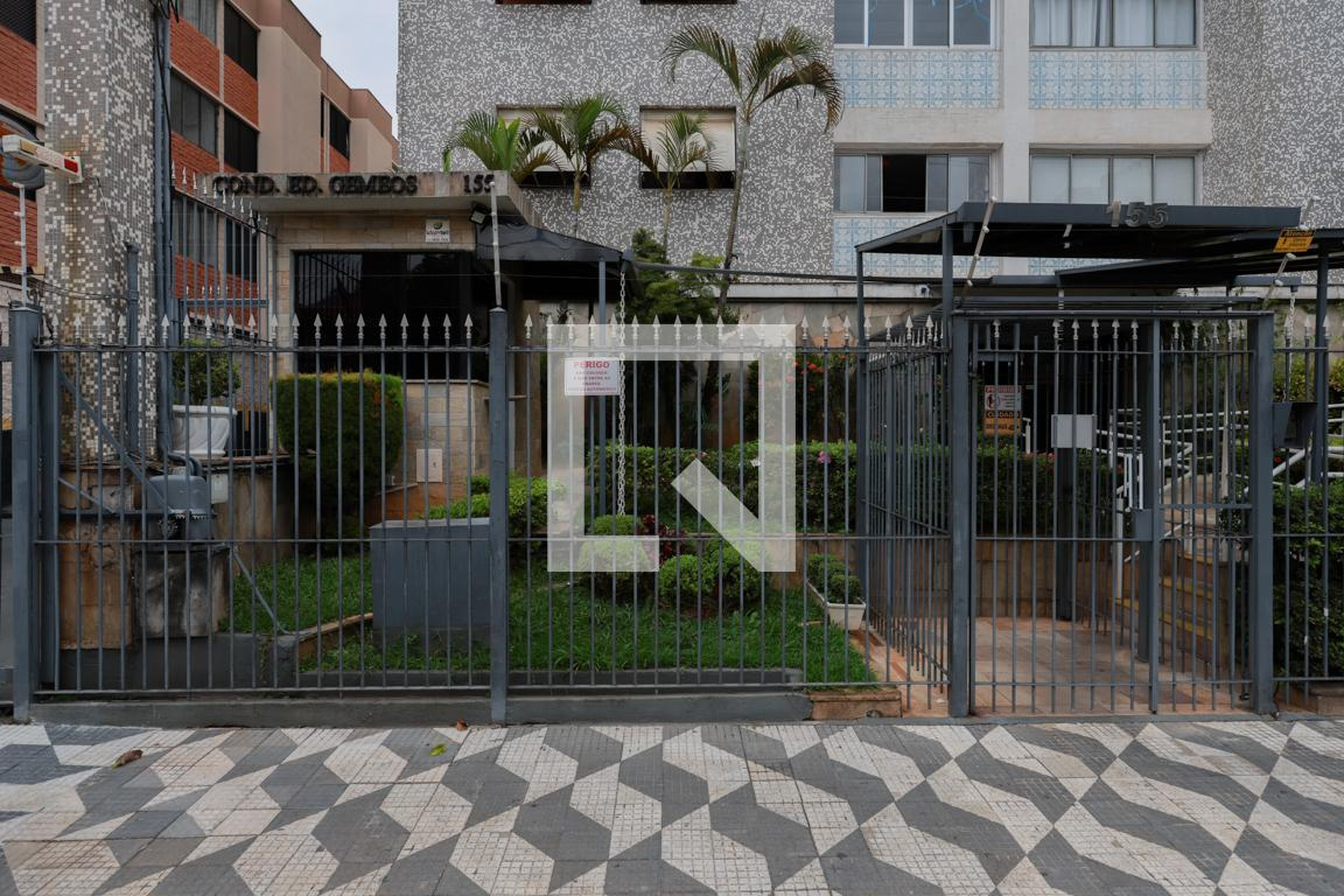 Fachada do condomínio Condomínio Gêmeos