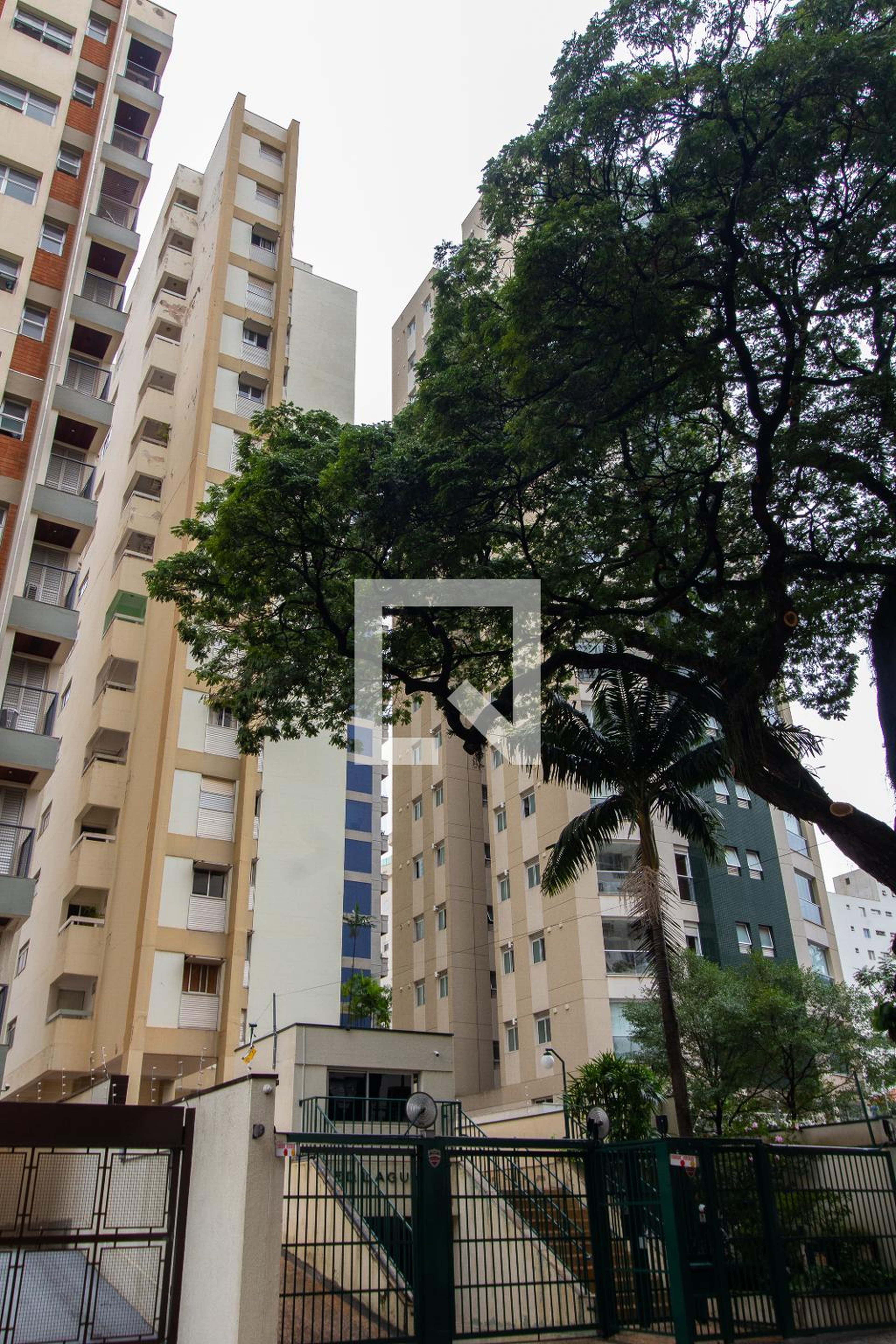 Fachada Condomínio em Rua Major Solon, 634