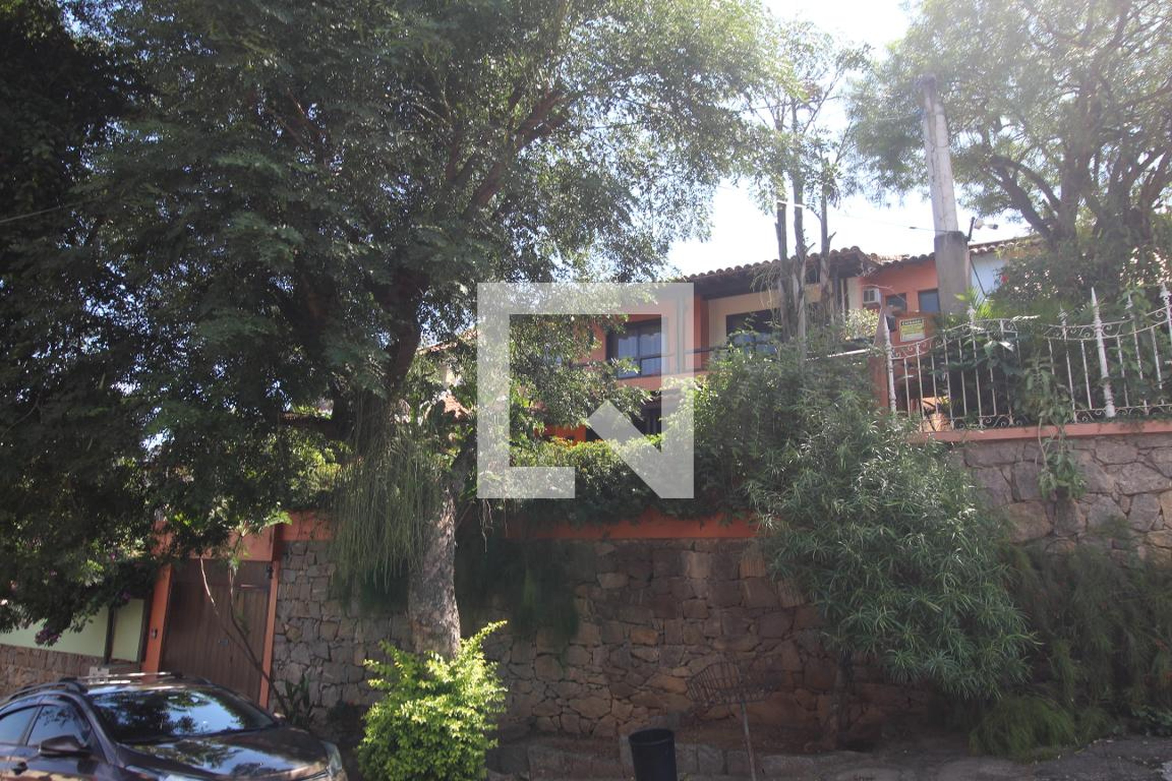 Fachada Condomínio em Rua Coronel Vercessi, 358