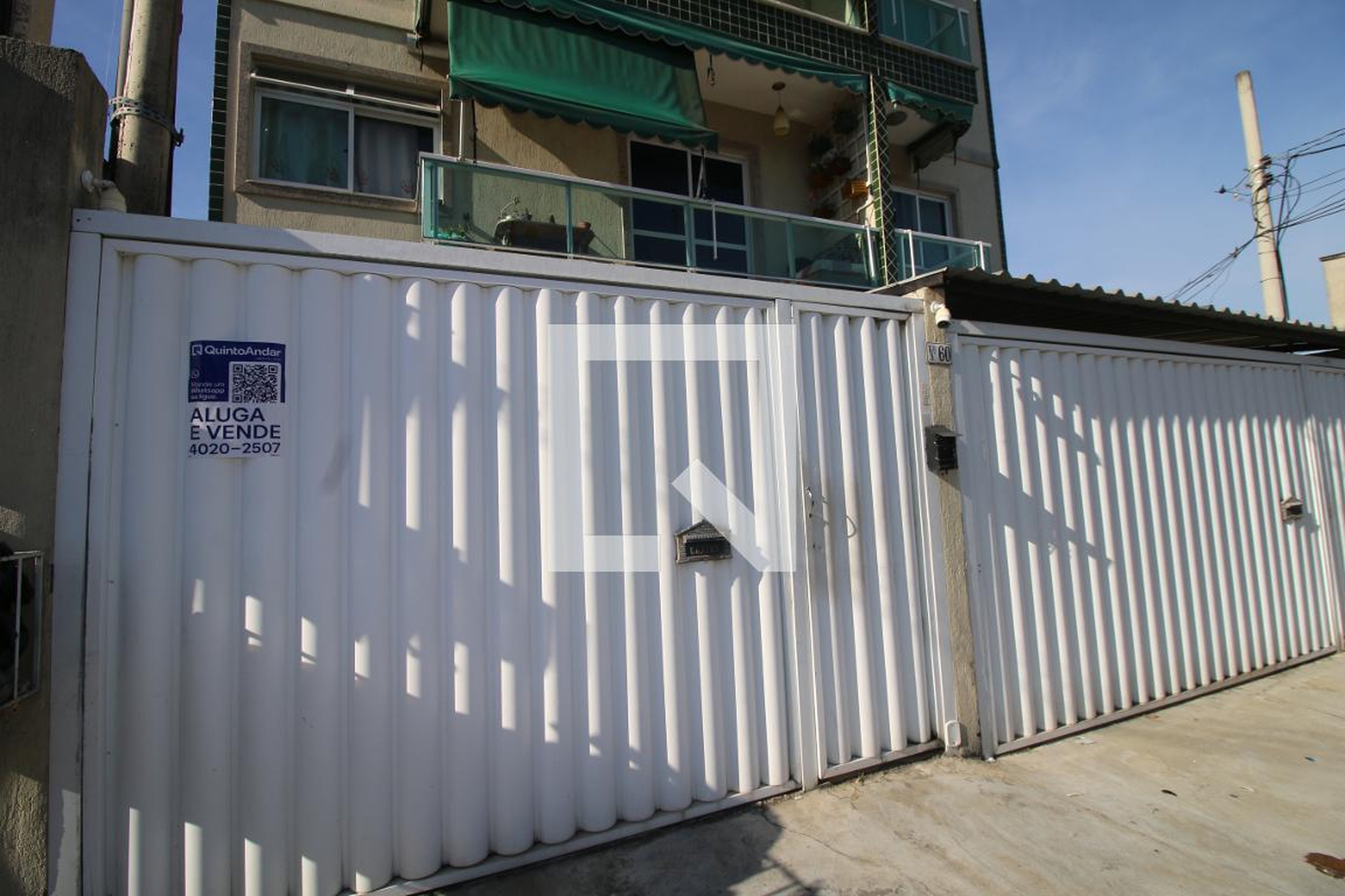 Fachada do Prédio Condomínio em Rua Eima, 60