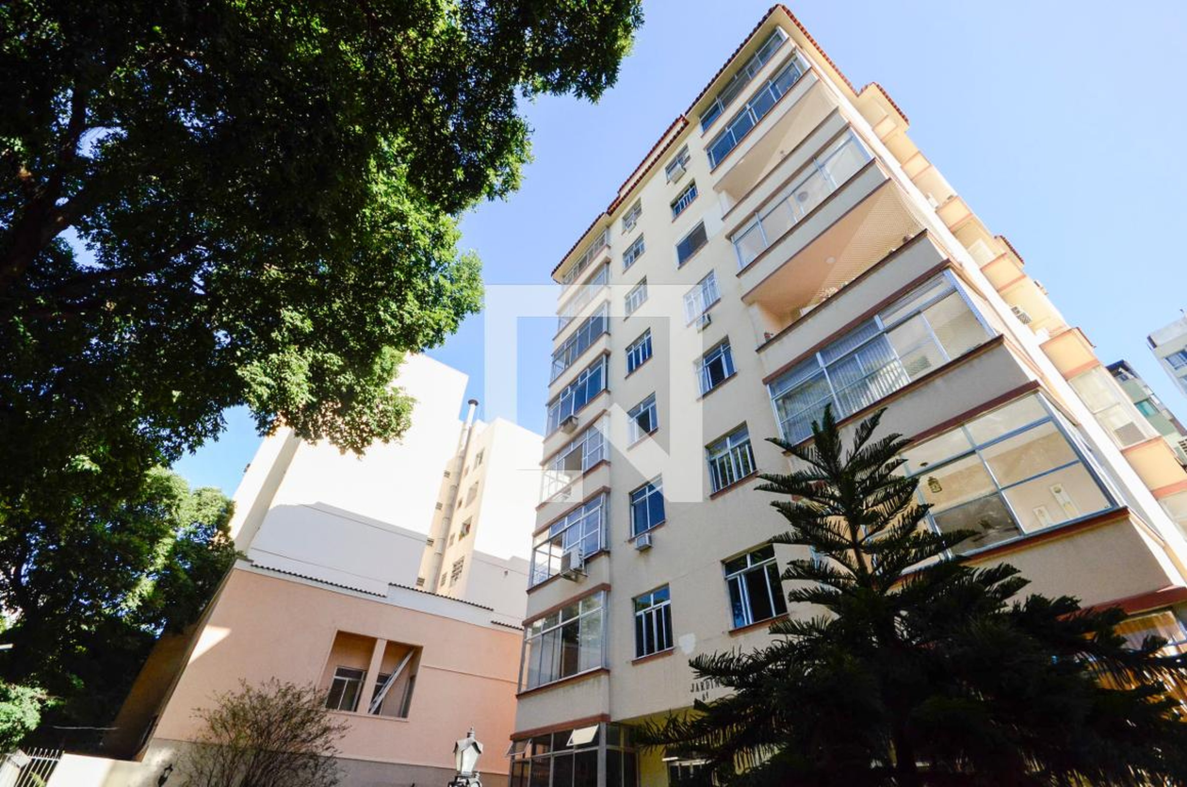 Fachada Condomínio em Rua Afonso Pena, 81