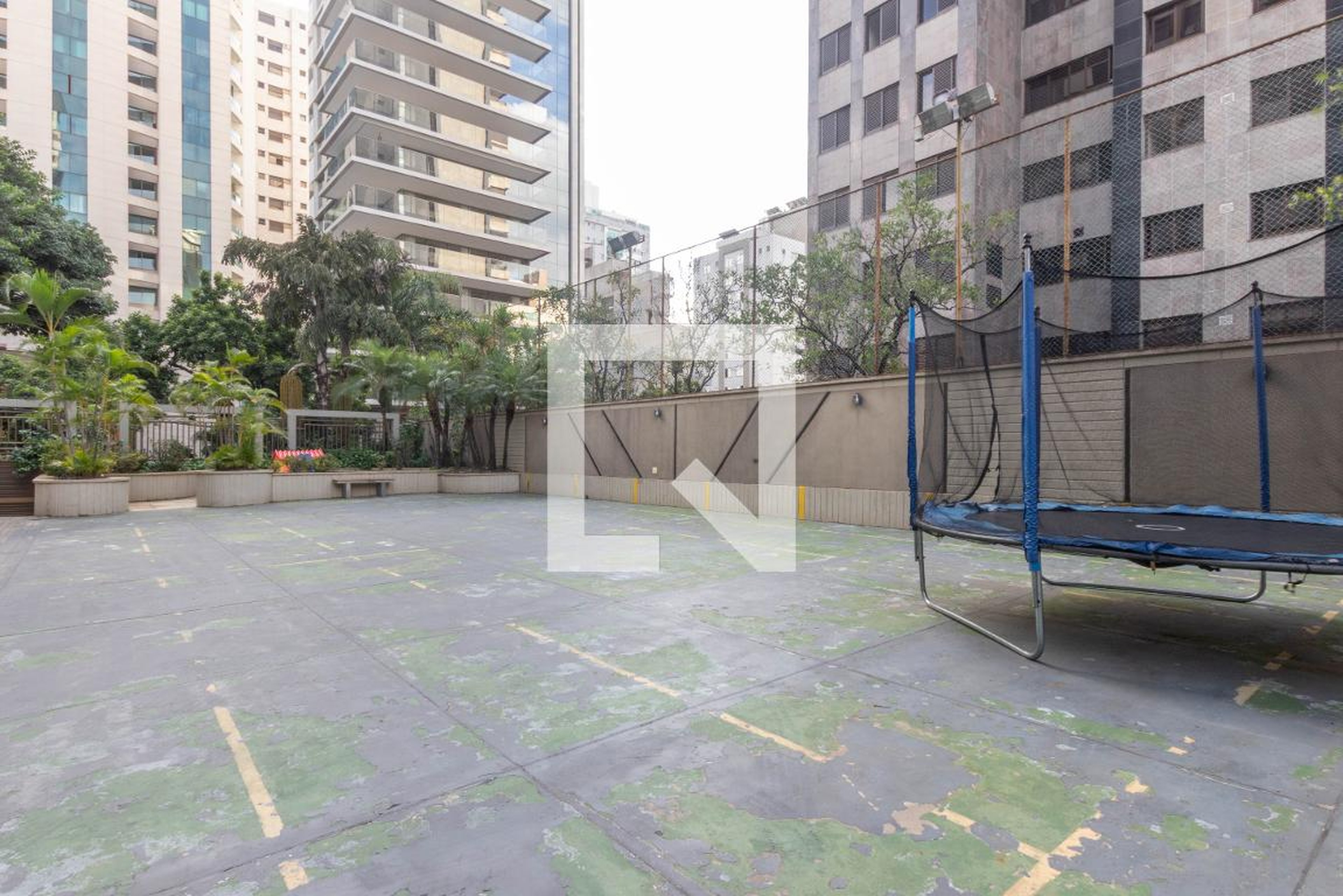 Área externa - Edifício Paulo Eduardo