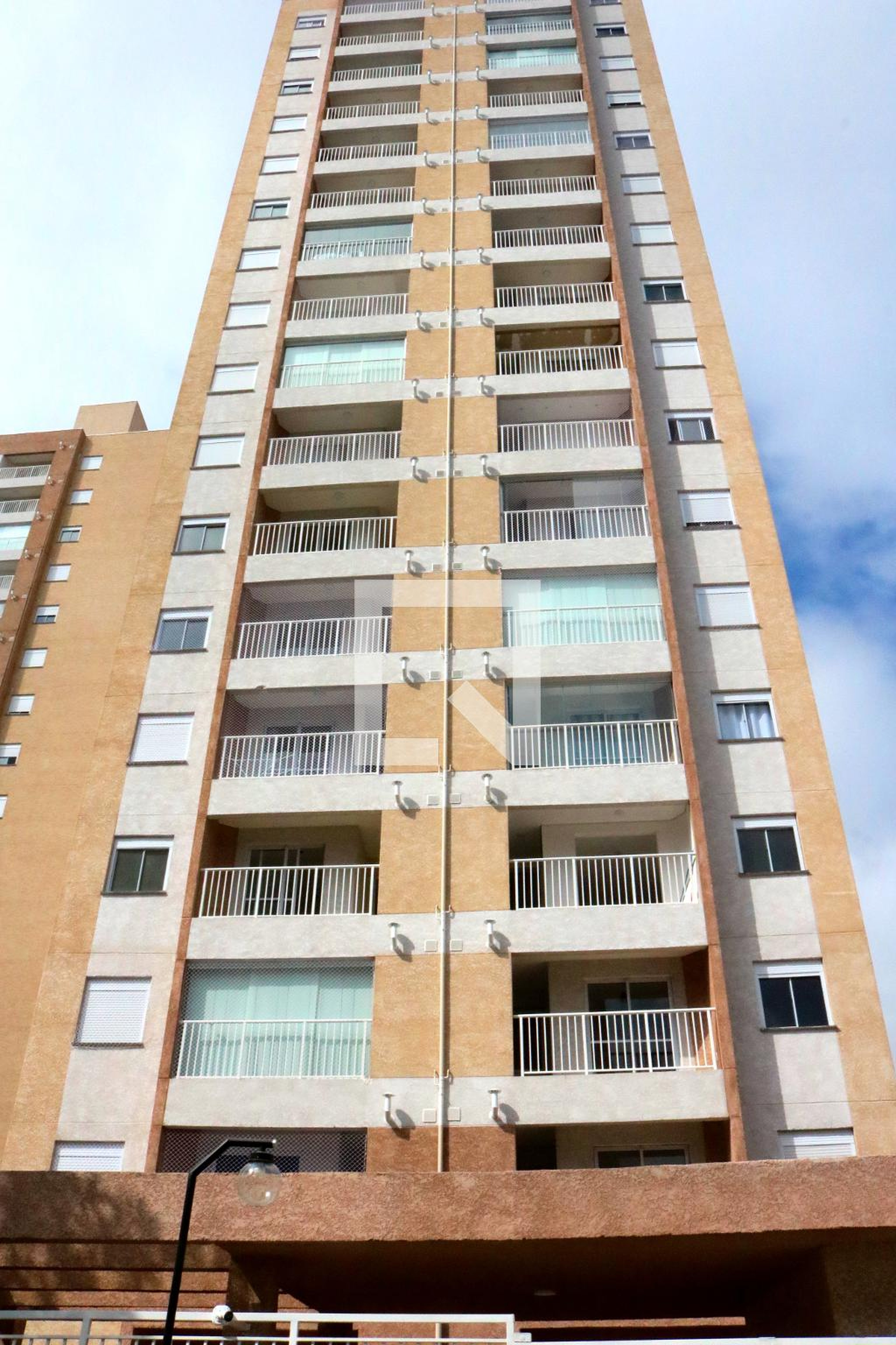 Fachada do condomínio Condomínio Mid Sabará