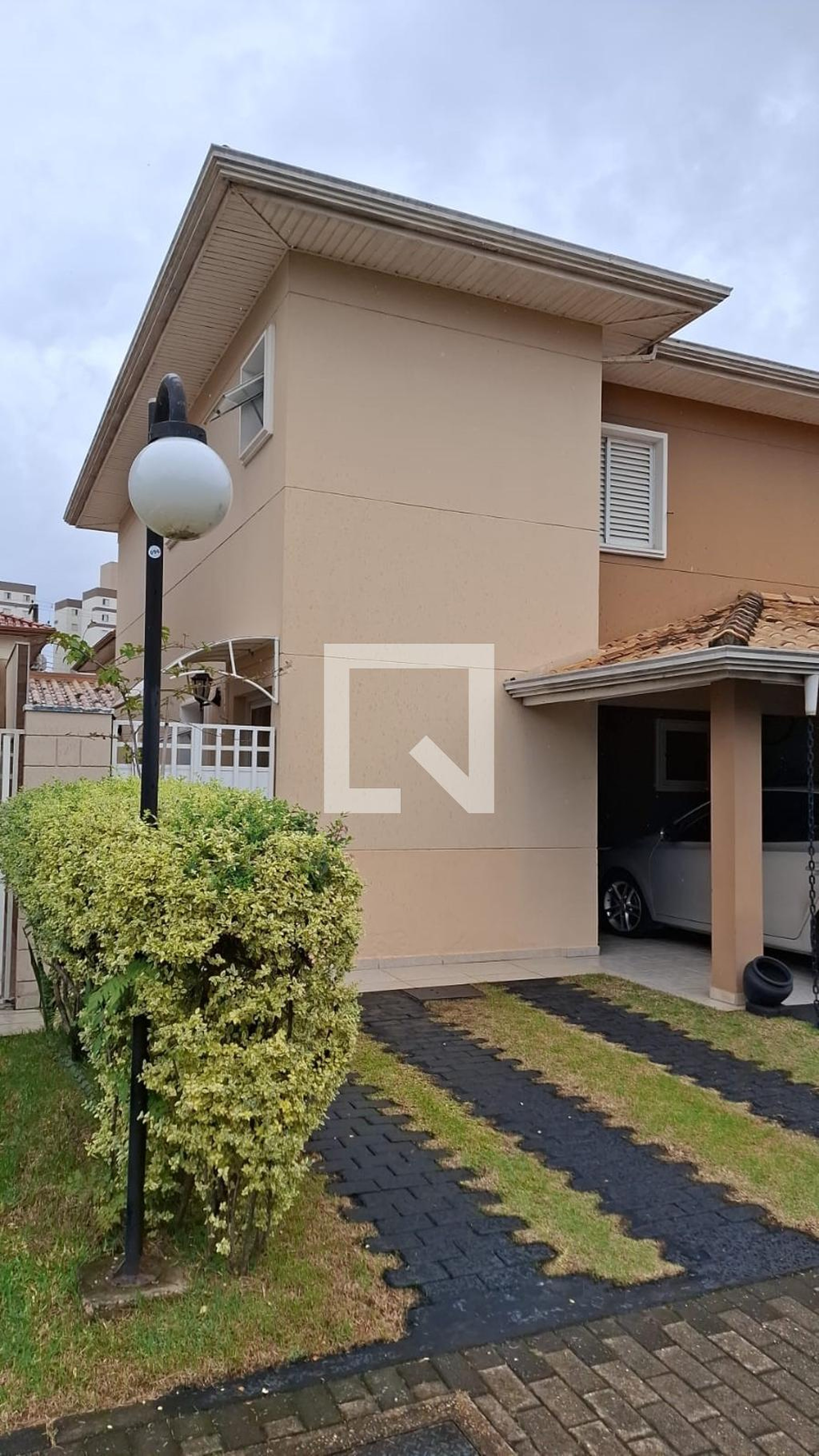 Fachada Condomínio Vila das Palmeiras