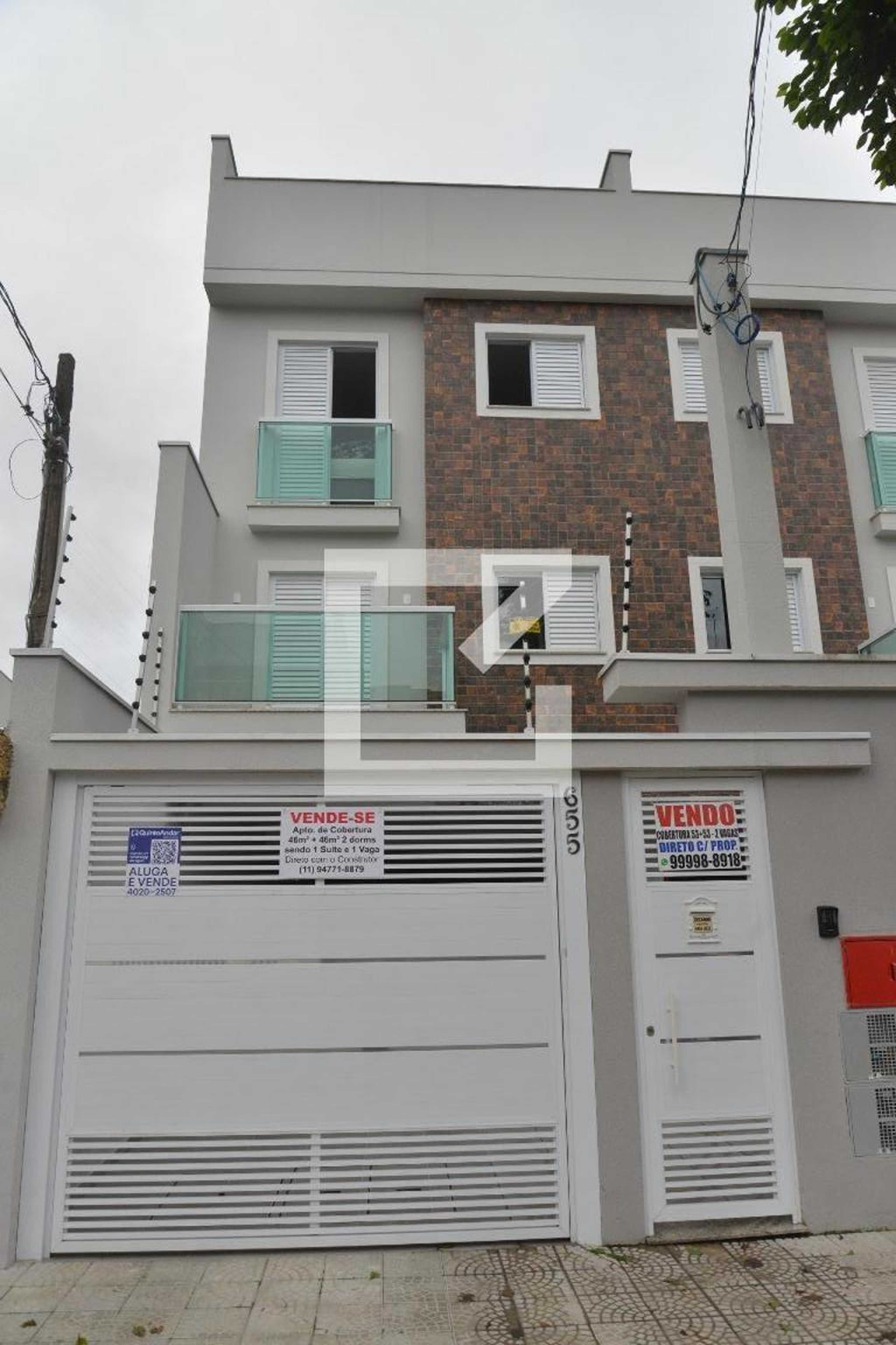 Fachada do Prédio Condomínio em Rua Clélia, 655