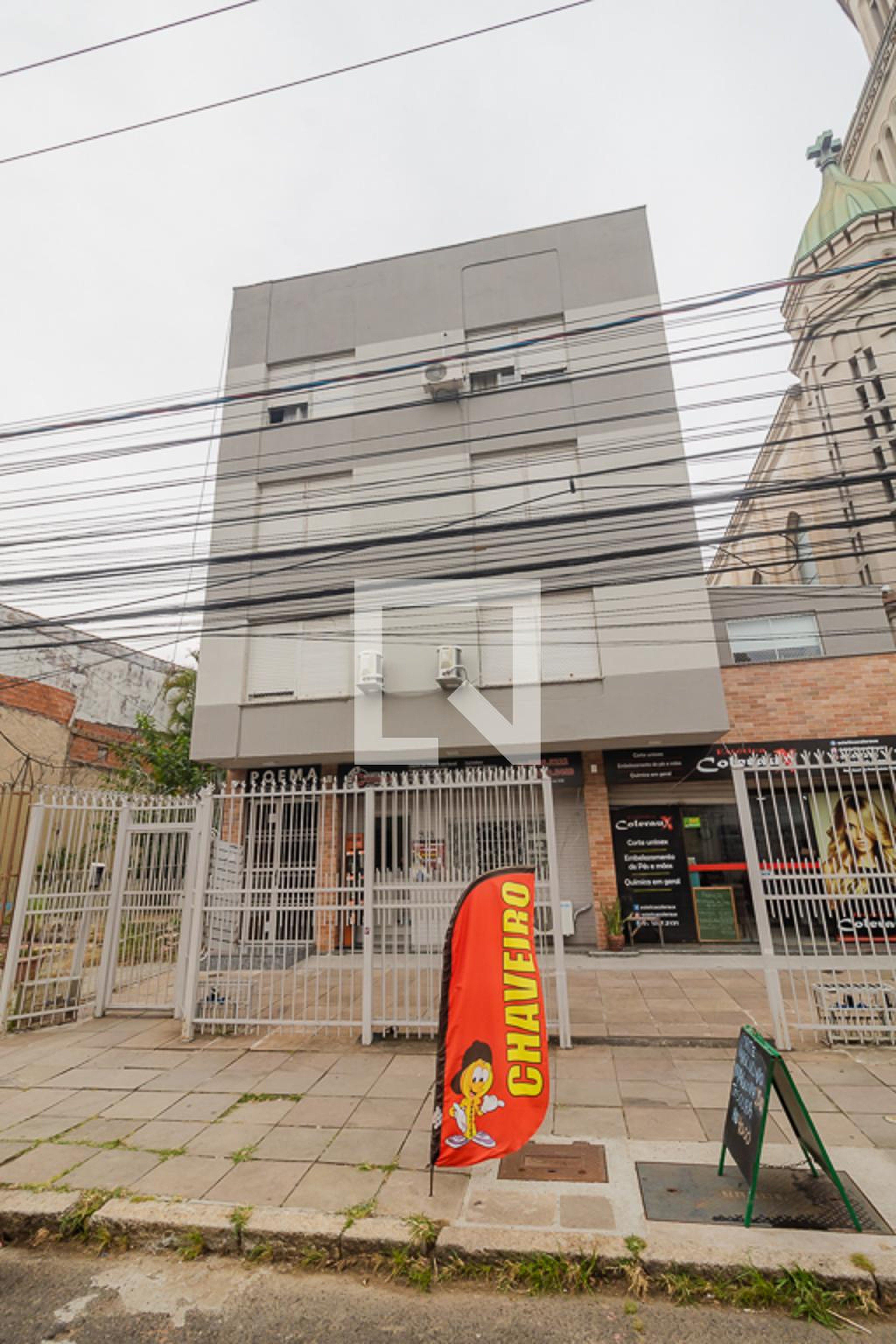 Fachada Condomínio em Rua José do Patrocínio, 936