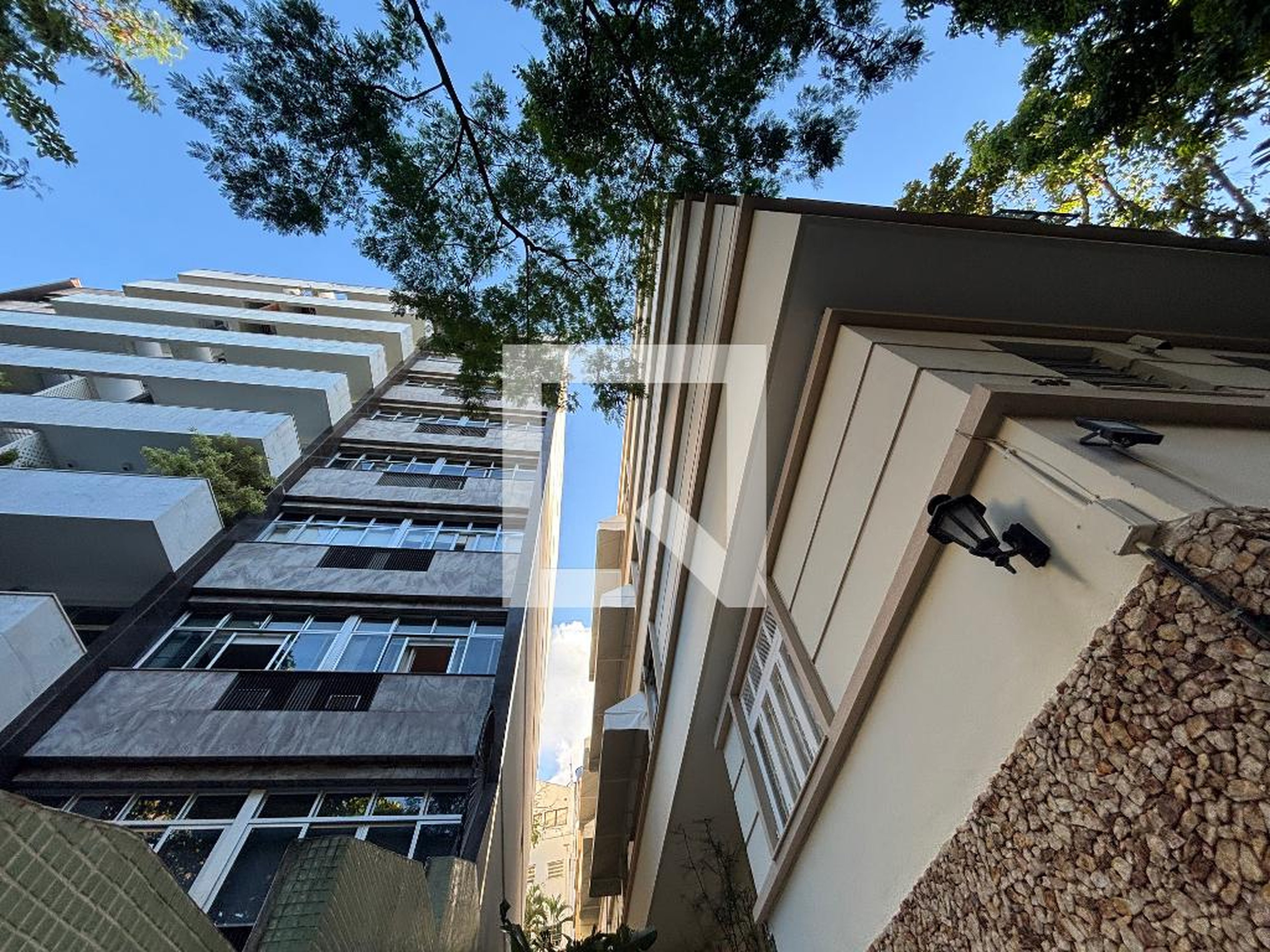 Fachada Condomínio Palm Beach