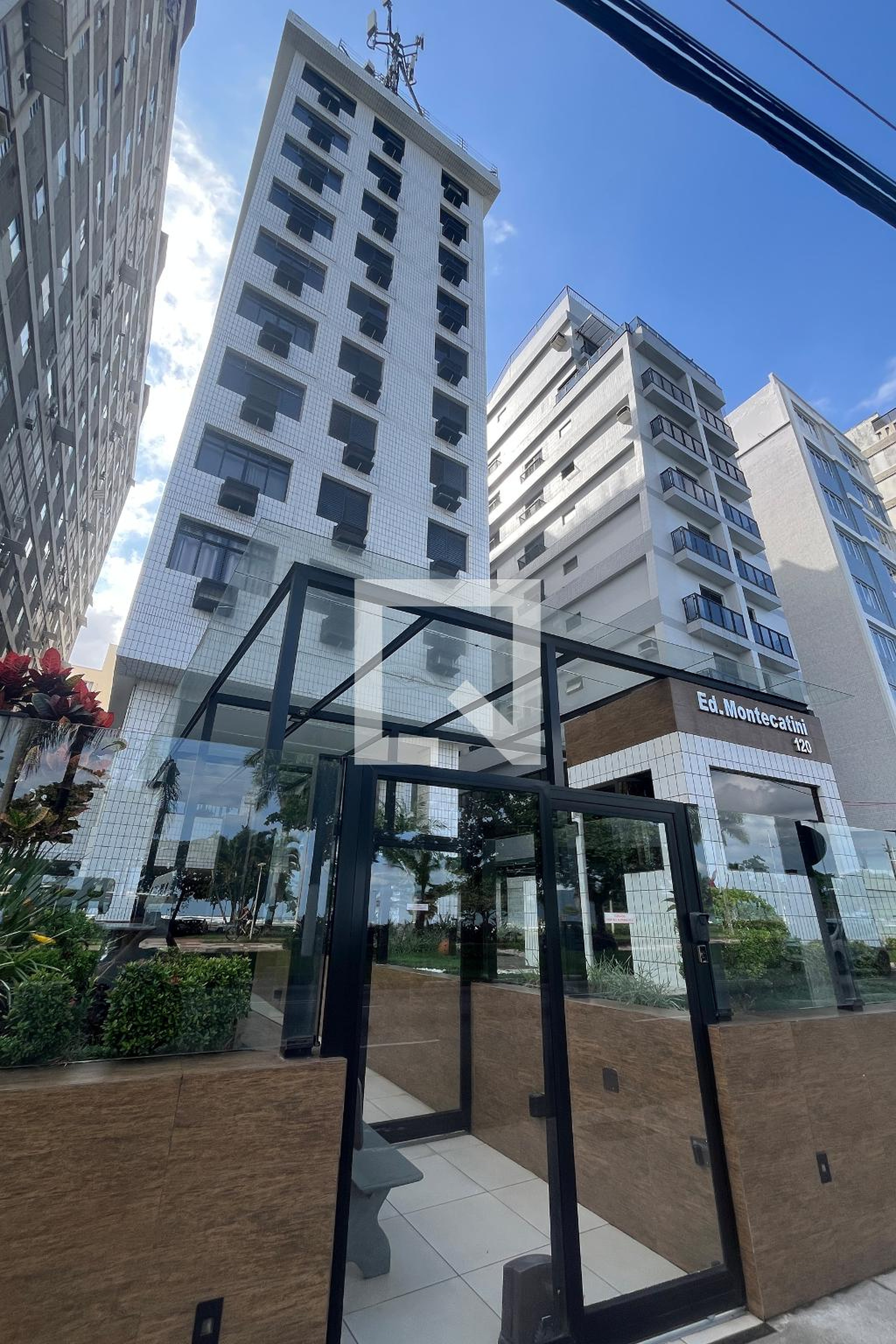 Fachada do Prédio Condomínio em Avenida Presidente Wilson, 120