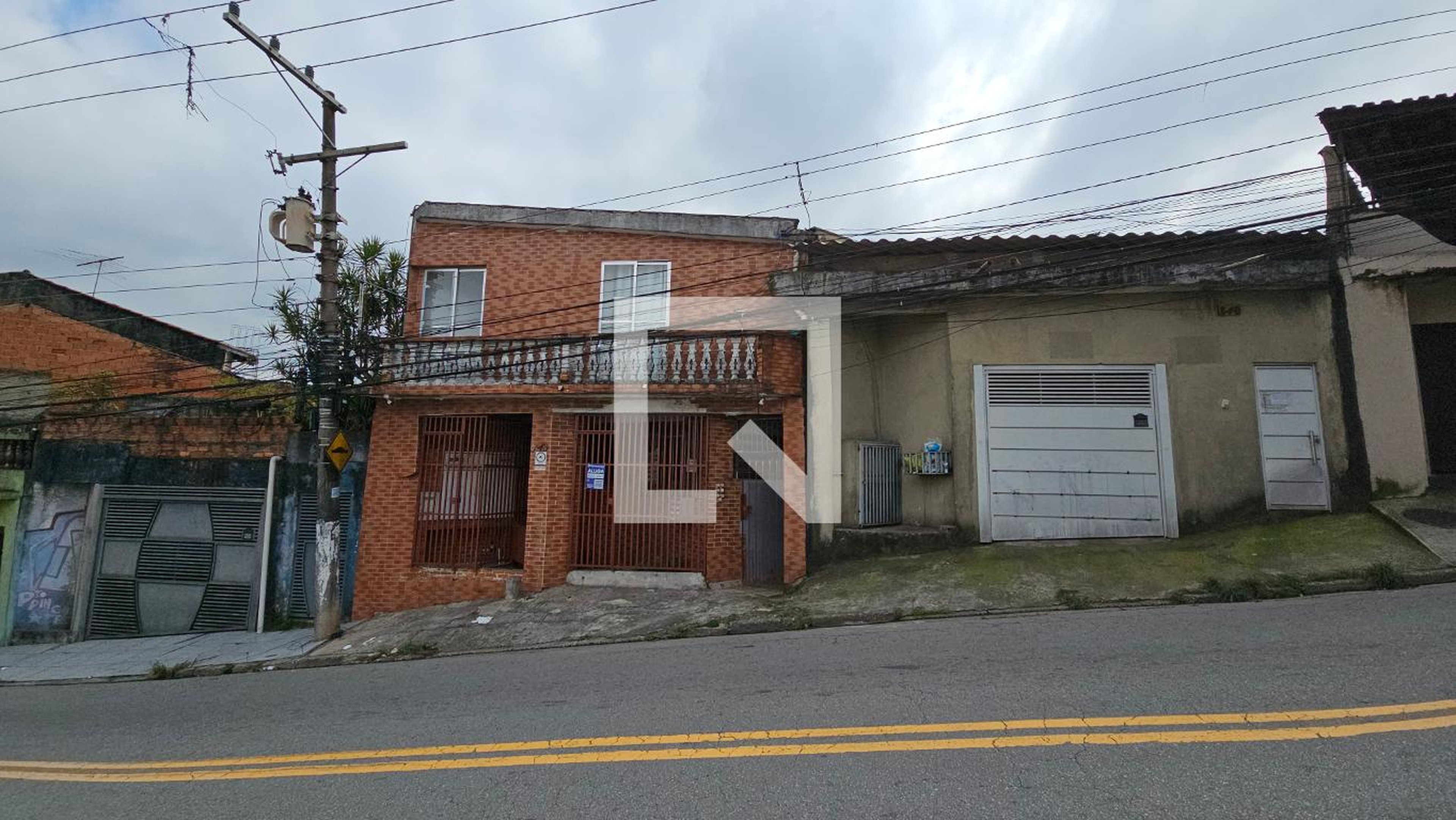 Fachada Condomínio em Estrada das Acácias, 248